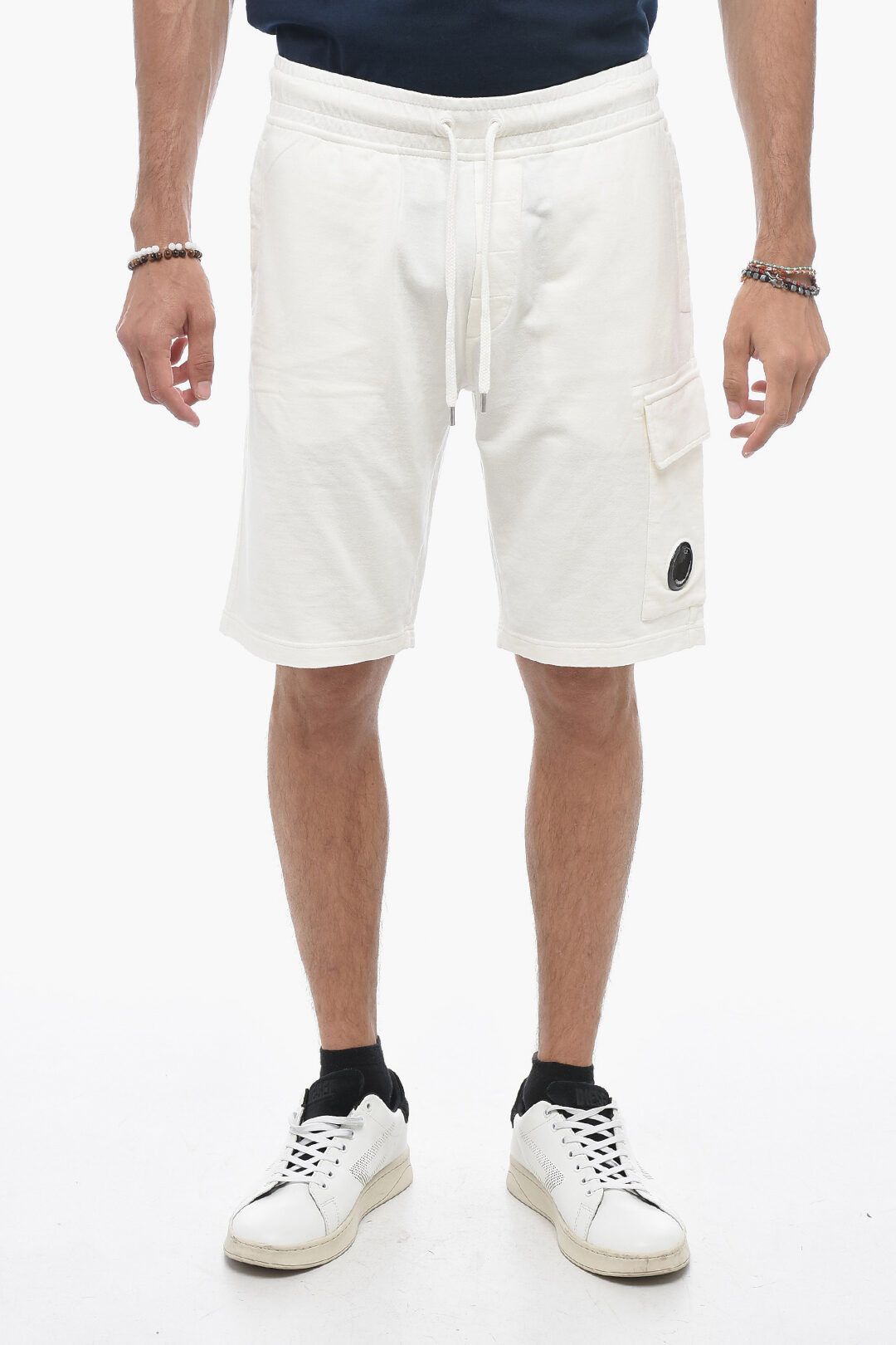 C.P. Company og1mm1024 Brushed Cotton Short in White Size US 36 / EU 52 - 1 Thumbnail
