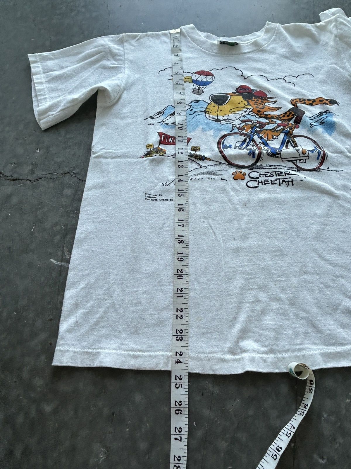 Vintage Vintage 90s Chester Cheetah Graphic Tee Cheetos Size US M / EU 48-50 / 2 - 7 Thumbnail