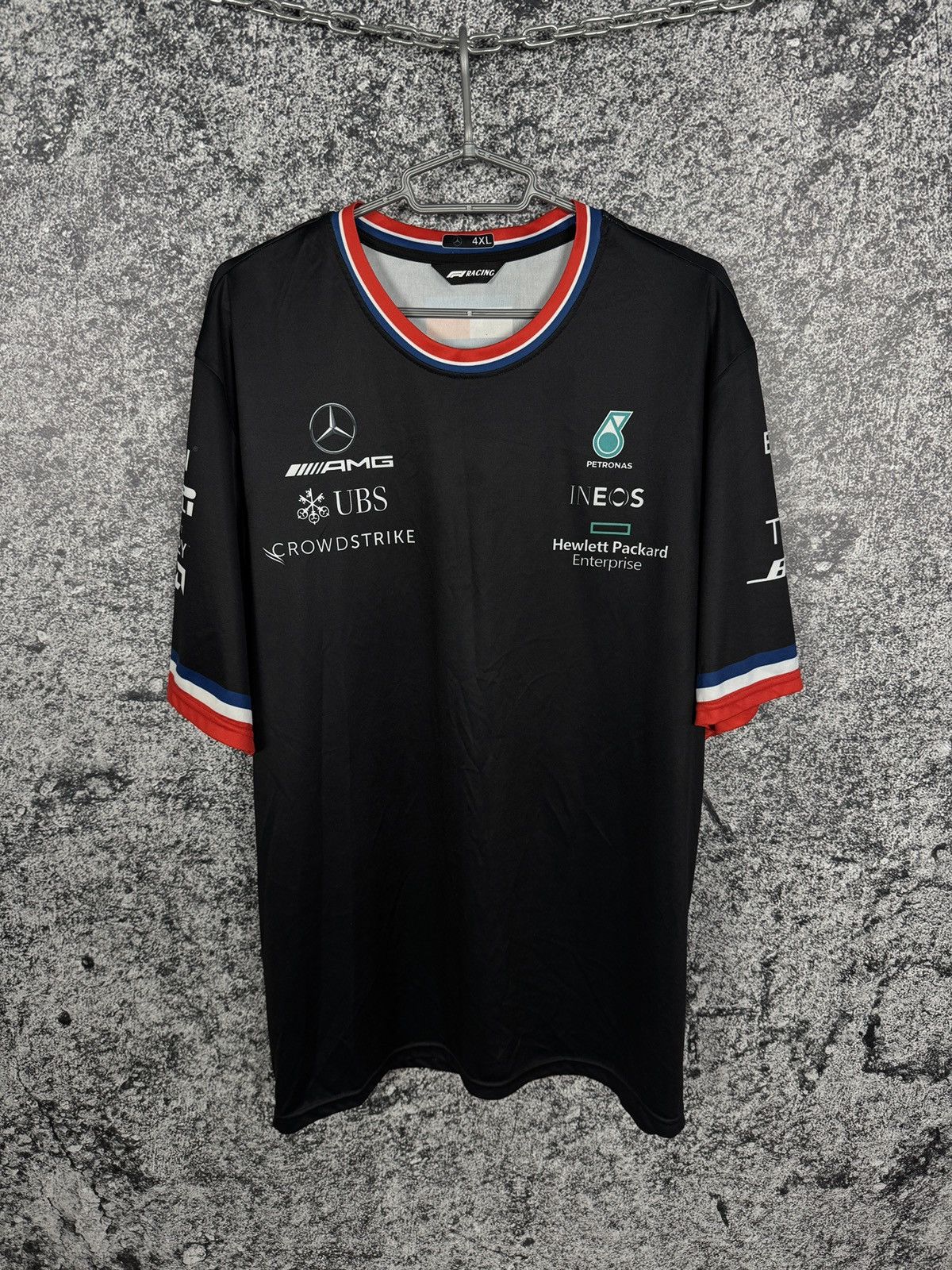 Formula 1 Men’s Formula 1 Petronas Racing T-Shirt Mercedes F1 Size XL Size US XL / EU 56 / 4 - 2 Thumbnail