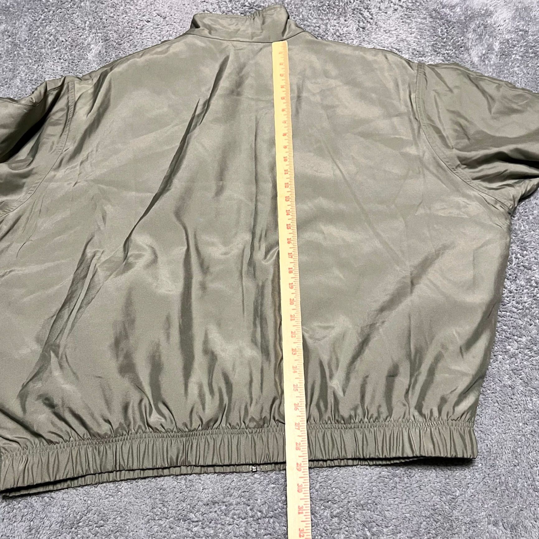 Nike Nike Lab Solo Swoosh Satin Bomber Jacket Mens XXL Tan Dn1266 Beige Windbreaker Jacket Big & Tall Size US XXL / EU 58 / 5 - 6 Thumbnail