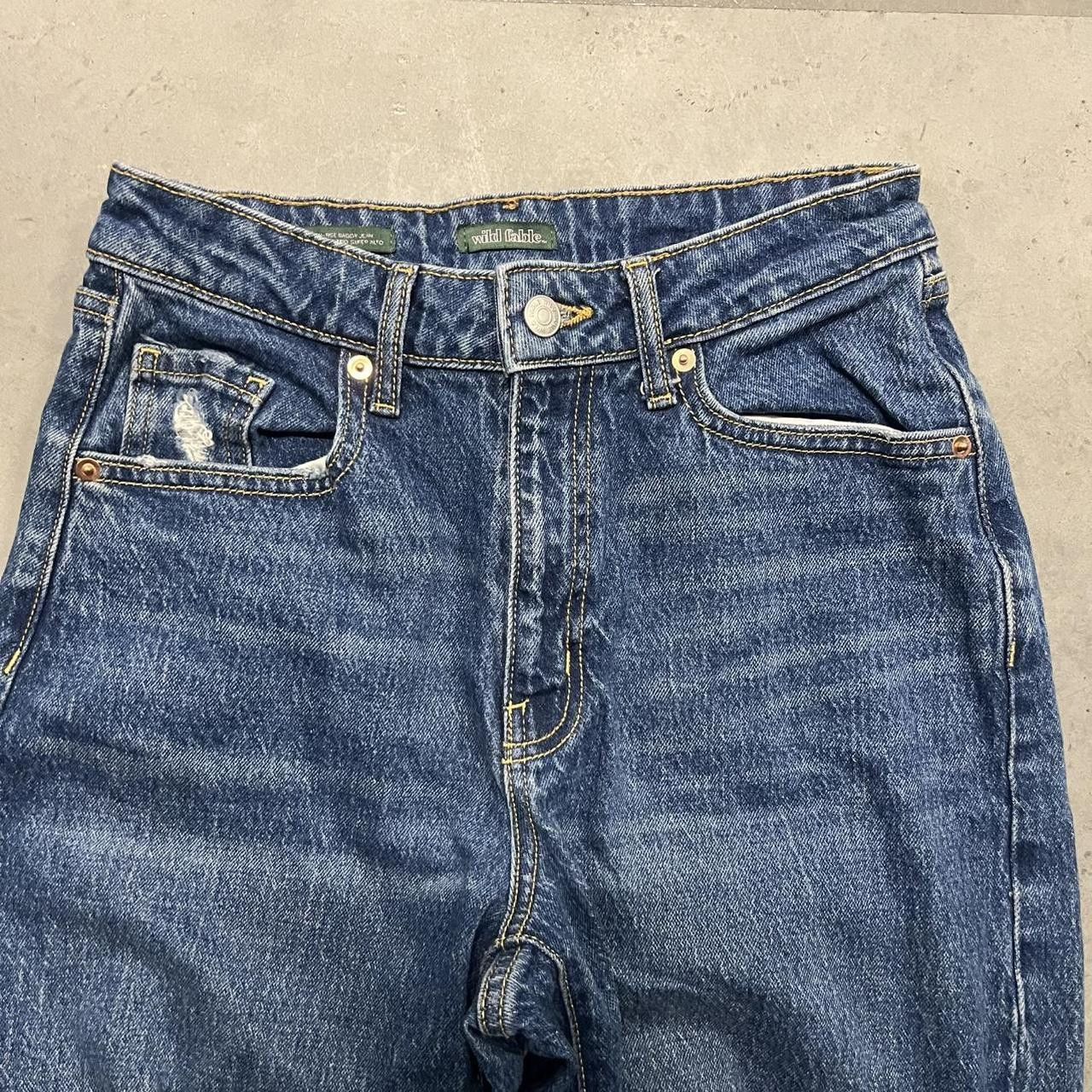 Vintage Vintage Y2K/2000s Super high-rise Baggy Dark wash Ripped Distressed Denim Jeans! Size US 26 / EU 42 - 2 Thumbnail