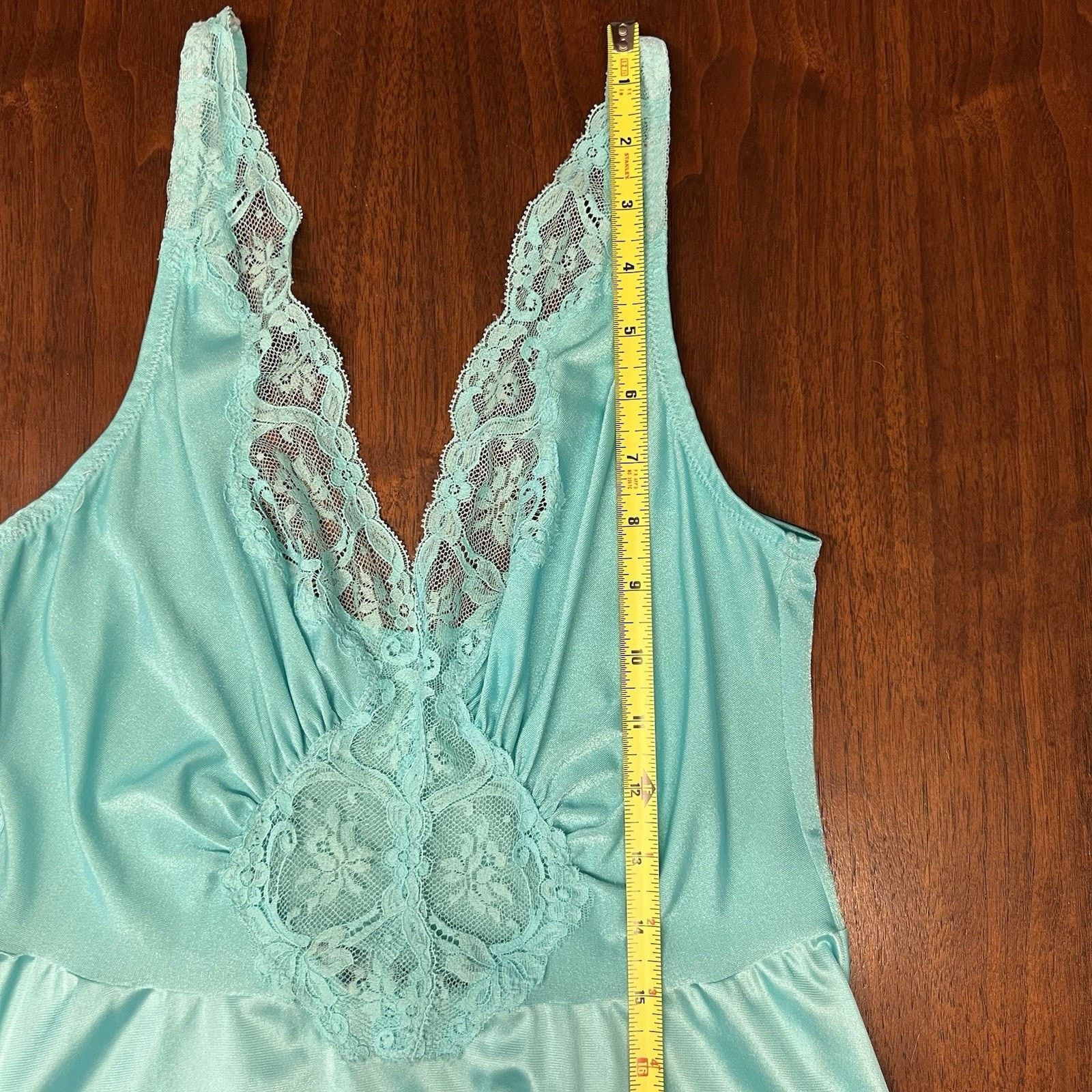 Other OLGA Bodysilk Peignoir Lace Trimmed Nightgown (L) Coquette Size ONE SIZE - 8 Thumbnail