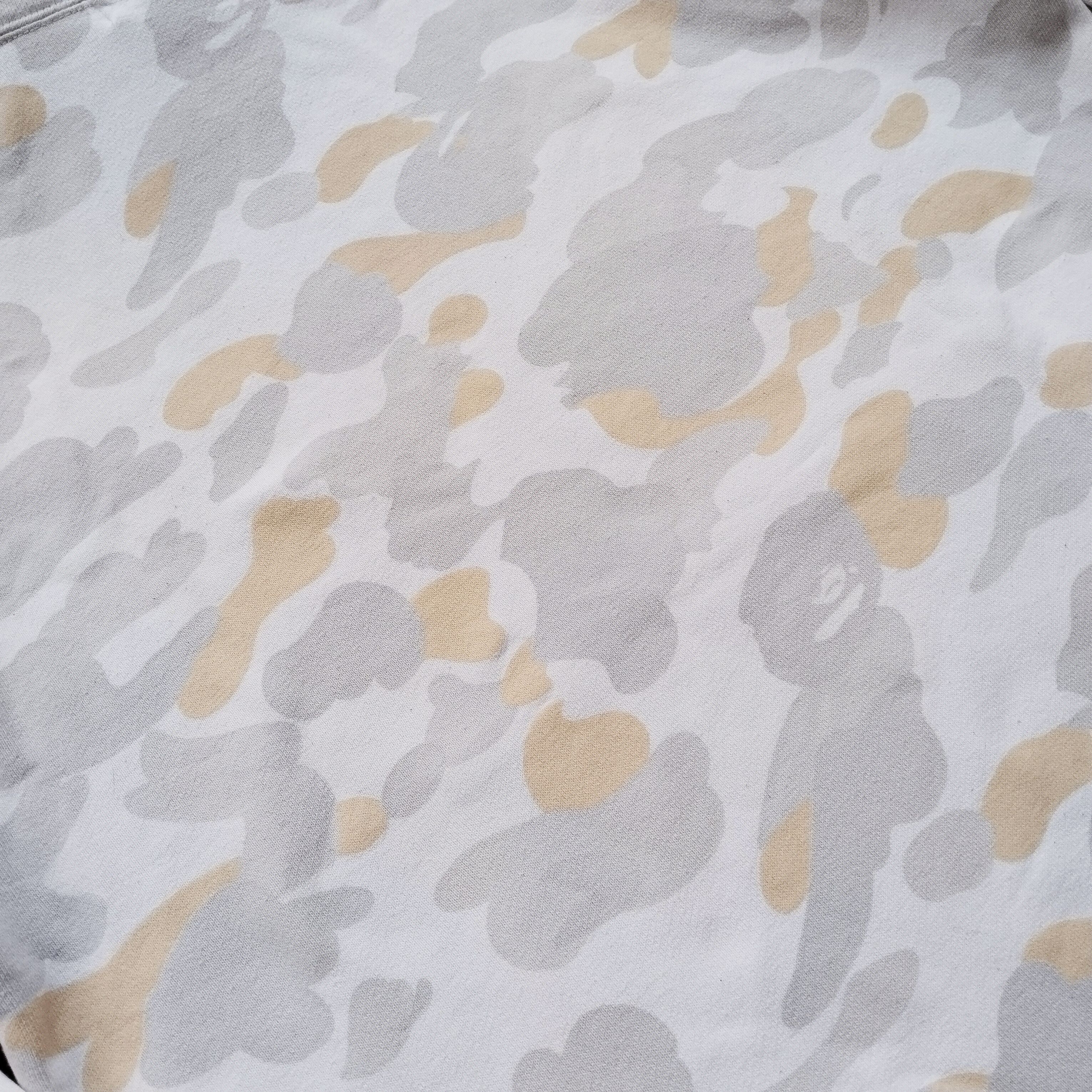 Bape 2016 Bape City Camo NYC Glow in The Dark Pullover Hoodie Size US M / EU 48-50 / 2 - 5 Thumbnail