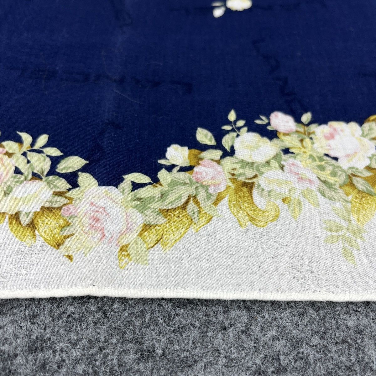 Lancel Lancel Handkerchief / Bandana / Neckerchief B1538 Size ONE SIZE - 5 Thumbnail