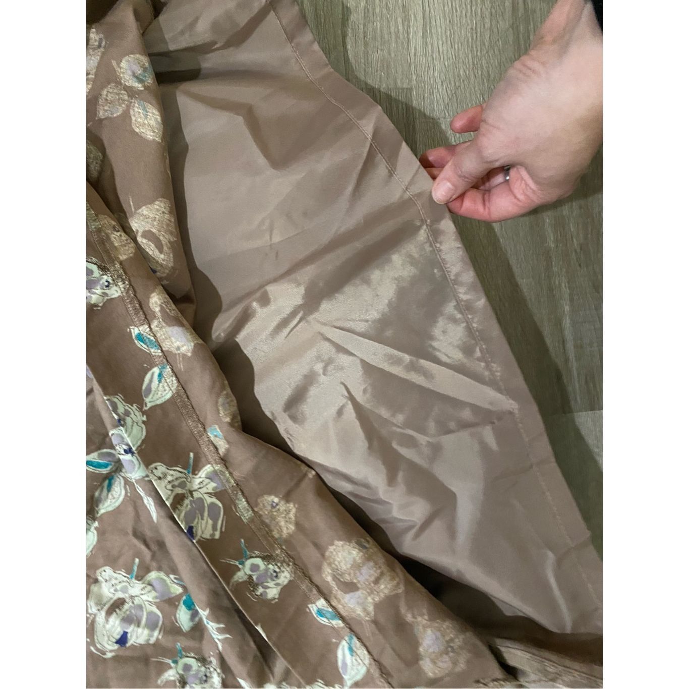 Loft LOFT Sandstone Brown Floral Pencil Skirt, Size 16 Size 38" / US 16 / IT 52 - 5 Thumbnail