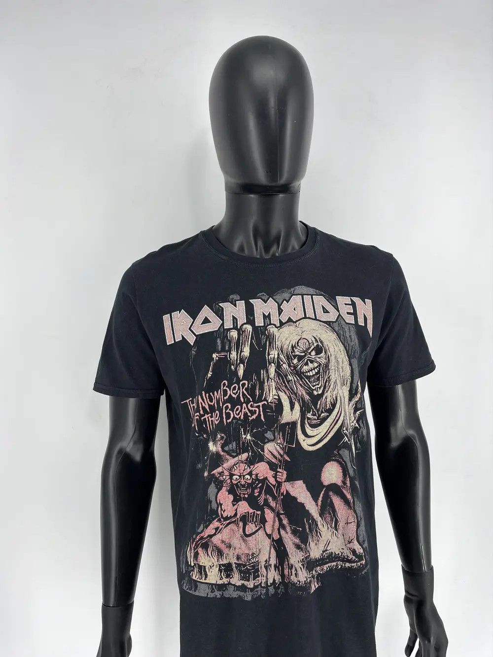 Band Tees Vintage Y2K Iron Maiden Face Horror Tee Band Rock T Shirt Size US L / EU 52-54 / 3 - 4 Thumbnail