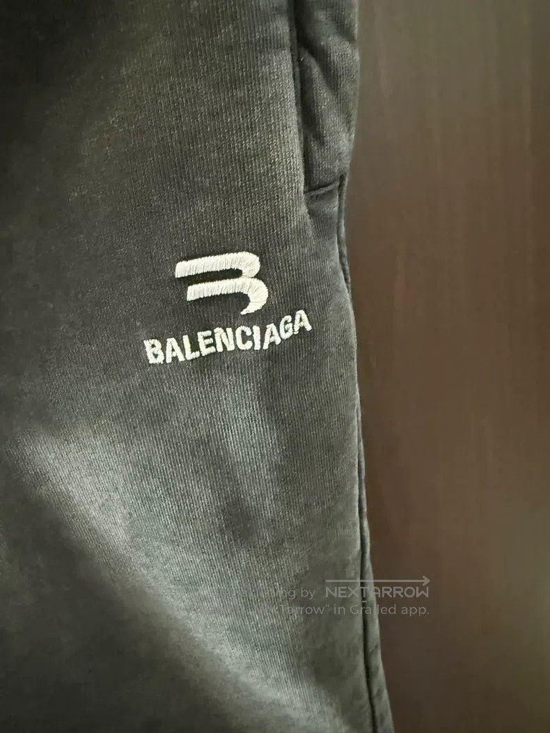 Balenciaga Balenciaga size S Distressed Washed Sweatpants, Size S Size US 27 - 5 Thumbnail
