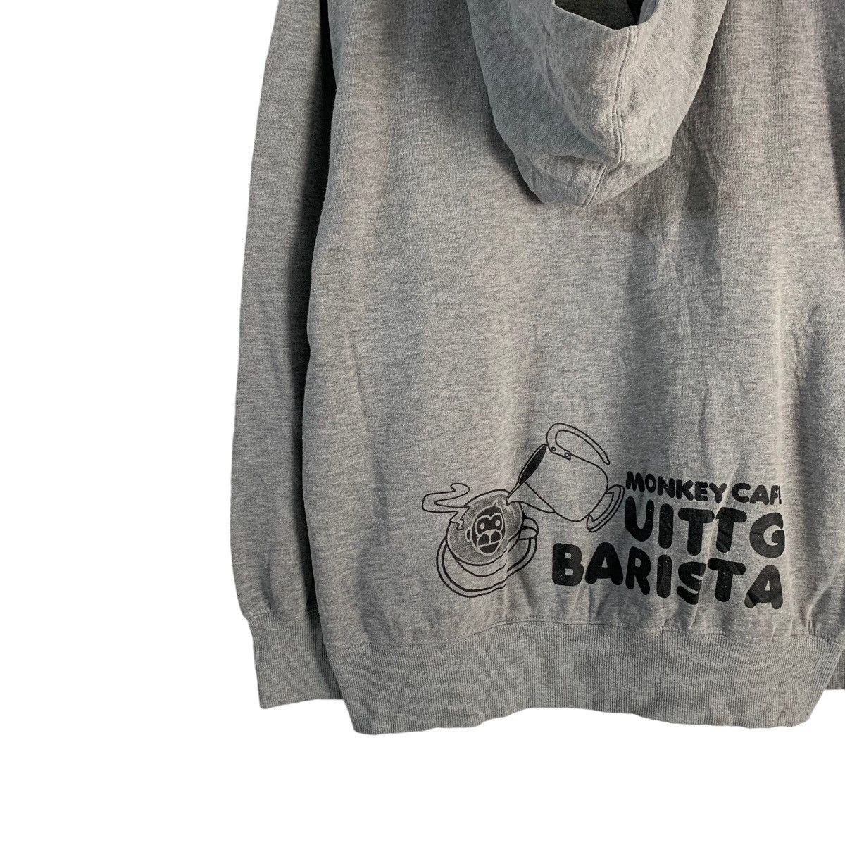 Japanese Brand Uittg Baby Monkey Cafe Barista Pullover Hoodie Size US M / EU 48-50 / 2 - 6 Thumbnail