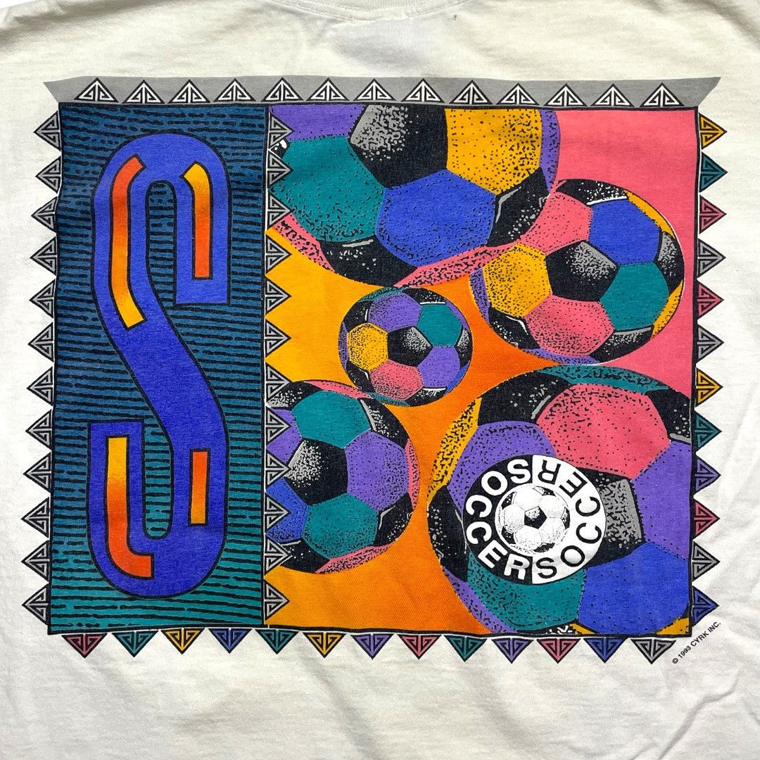 Vintage Vintage 90s Soccer Single Stitch tee Size US L / EU 52-54 / 3 - 2 Thumbnail