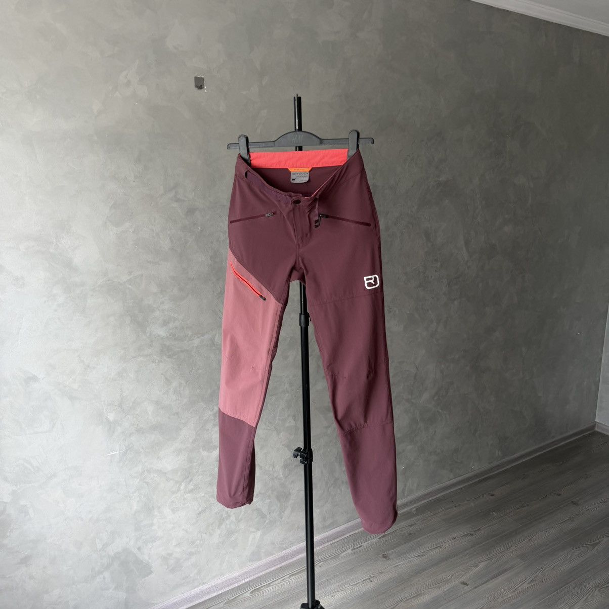 ORTOVOX Ortovox Brenta Hiking Gorpcore Pants XS Size 25" / US 0 / IT 36 - 2 Thumbnail