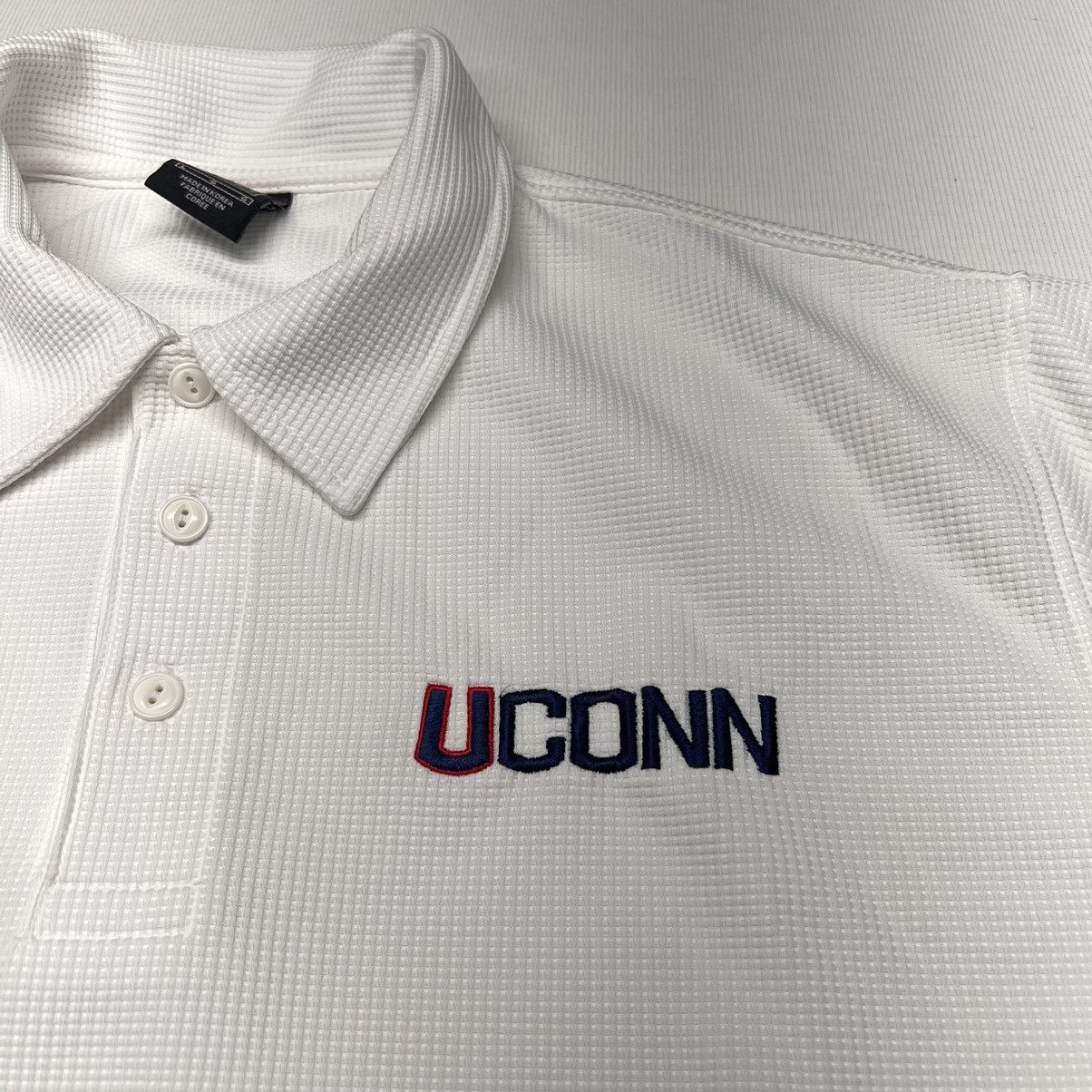 NCAA × Nike × Vintage VTG Nike Polo Shirt White UCONN Dri-Fit Elite Waffle Y2K Size US L / EU 52-54 / 3 - 4 Thumbnail