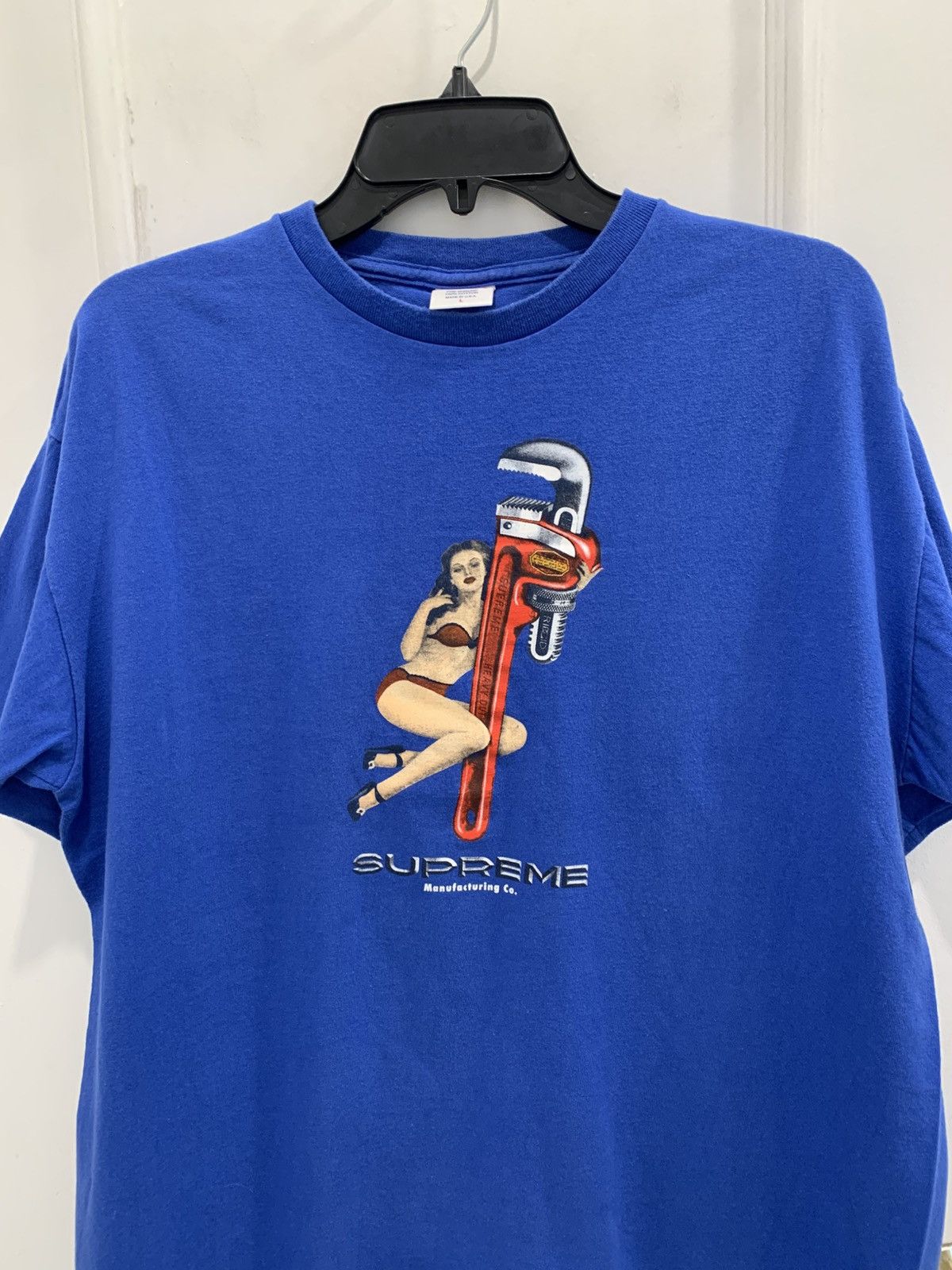 Supreme Supreme Wrench Tee. Size L Size US L / EU 52-54 / 3 - 2 Thumbnail