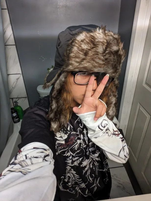 Designer × Japanese Brand Ushanka Warm ski hat with ears Size ONE SIZE - 2 Thumbnail