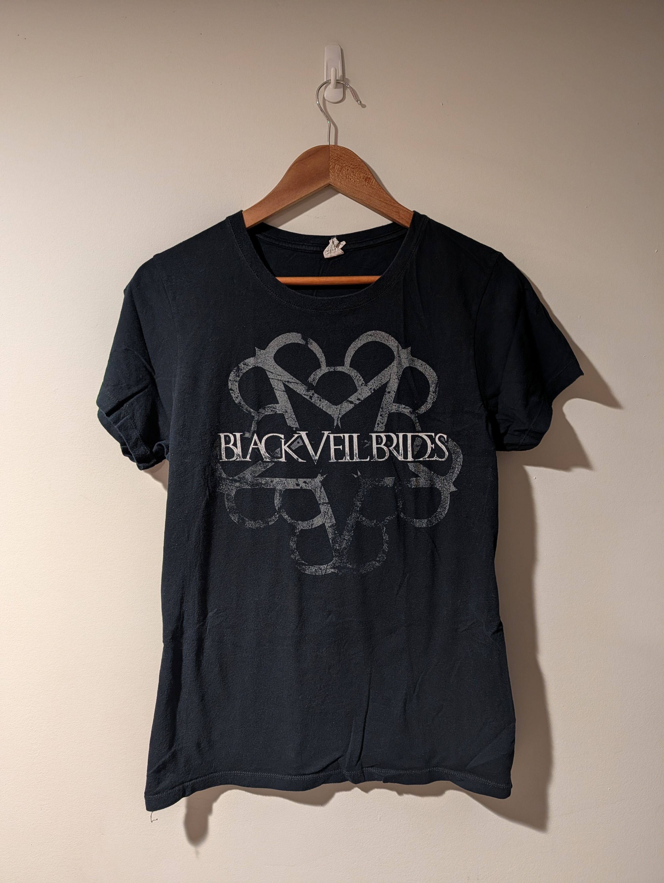 Band Tees Vintage 2010 Black Veil Brides Band Tour Woman's T-Shirt Size XL / US 12-14 / IT 48-50 - 1 Thumbnail