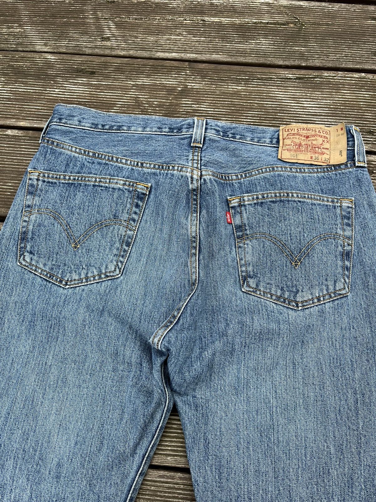 Levi's Vintage 90s Levis 501 Baby Blue Classic Jeans Pants 36x32 Size US 36 / EU 52 - 7 Thumbnail