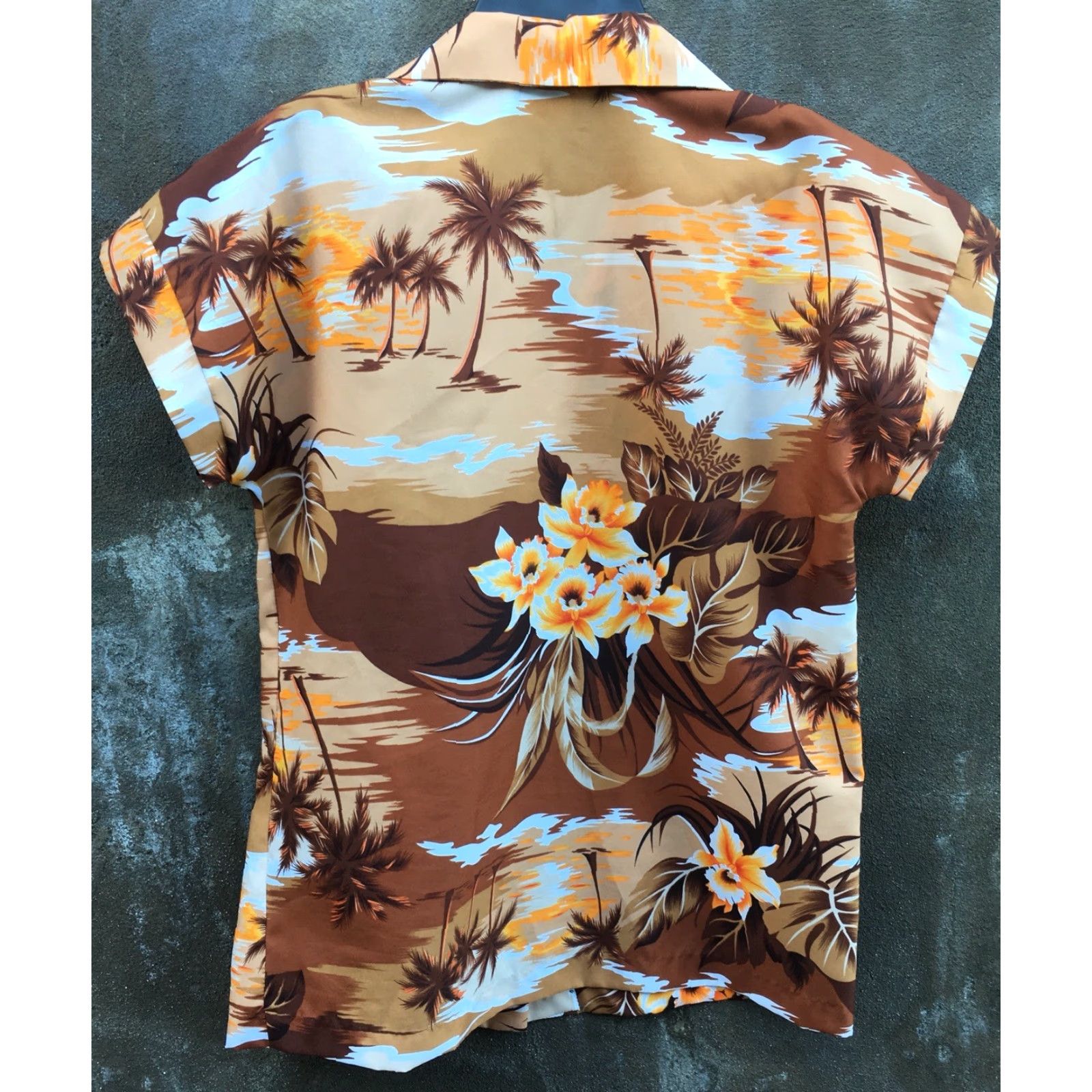 Vintage VINTAGE Hawaii Nei Honolulu Hawaiian Shirt RN 39175 Style 1341-T Size 8 Blouse Size M / US 6-8 / IT 42-44 - 3 Thumbnail