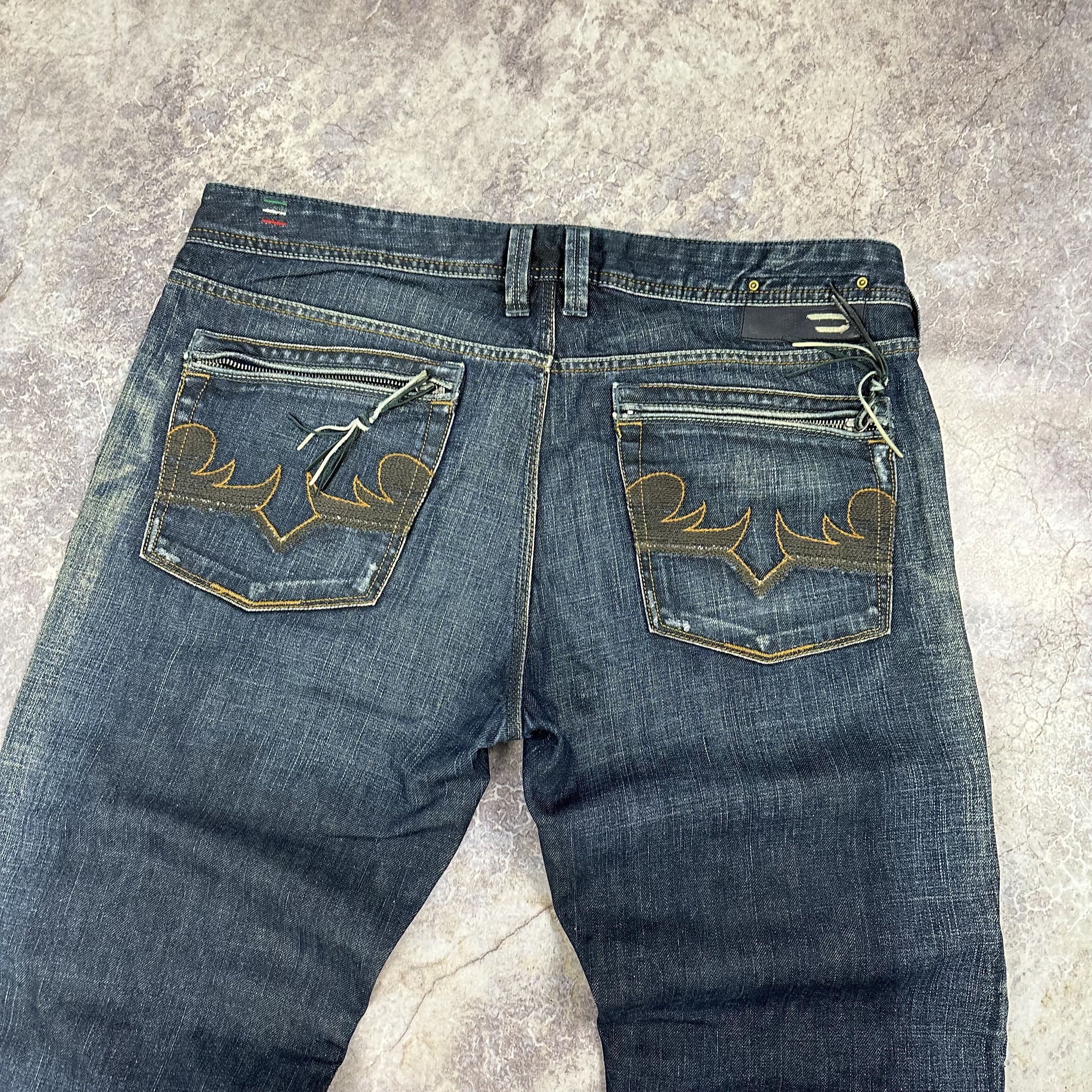 Diesel × Vintage VINTAGE Y2K DIESEL YARIK LOGO DISTRESSED JEANS 33x32 Size US 36 / EU 52 - 3 Thumbnail