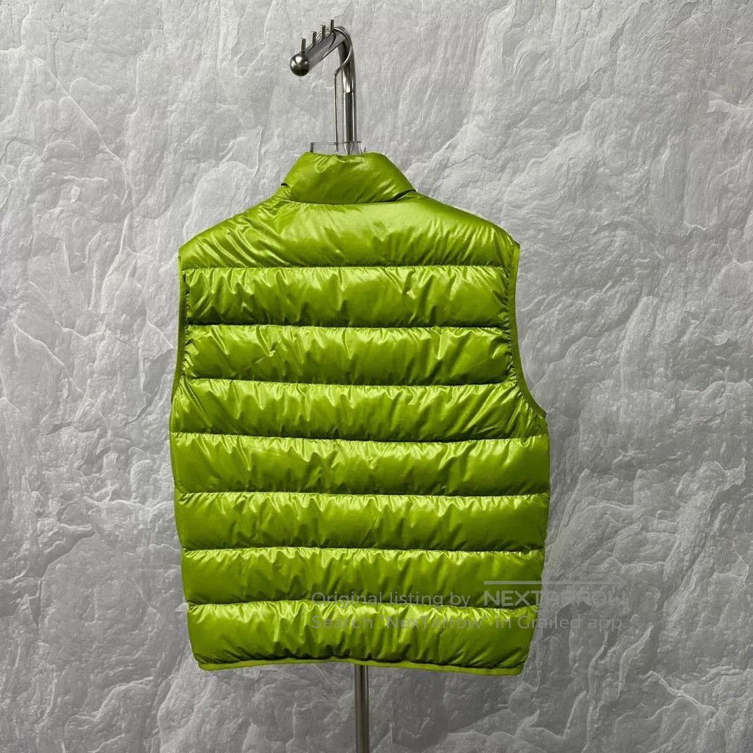 Moncler moncler lightweight green puffer vest for men. Size US M / EU 48-50 / 2 - 2 Thumbnail