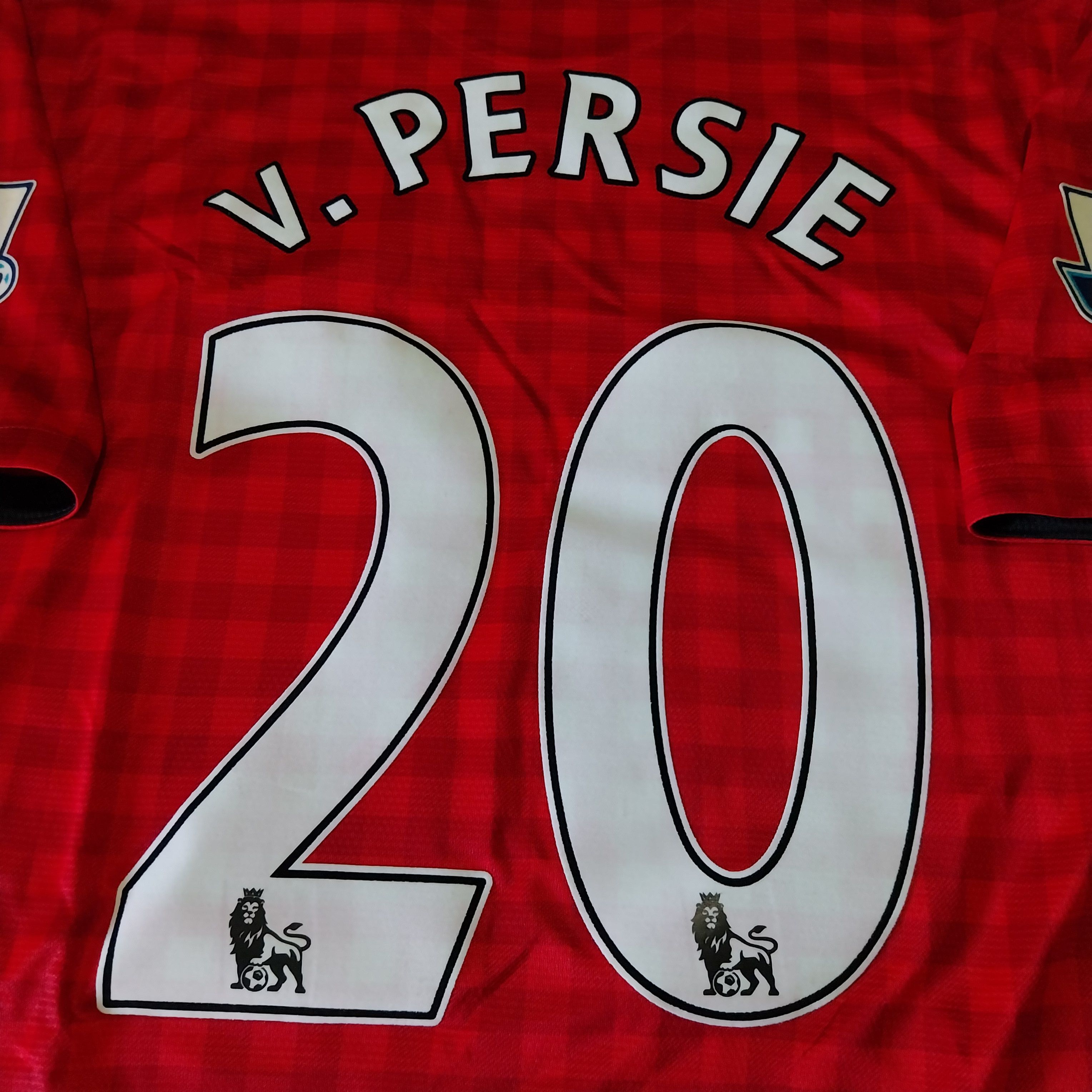 Nike Manchester united home 2012 robin van persie jersey football Size US M / EU 48-50 / 2 - 11 Thumbnail
