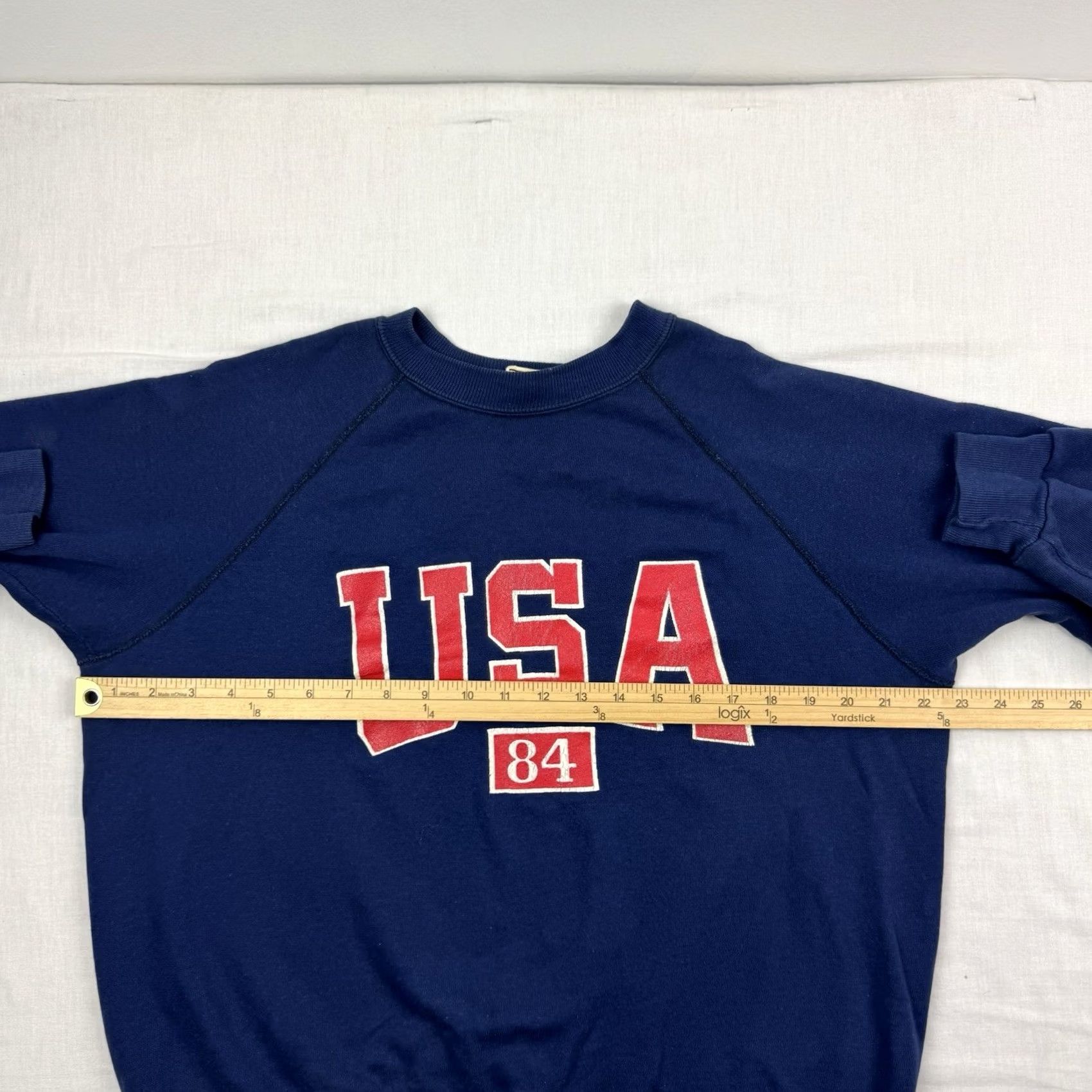 Vintage VINTAGE USA 1984 Sweatshirt Crewneck Raglan Adult Large Blue Cotton Polyester Mens USA 80s Pullover Raglan Crew Neck Vintage Size US L / EU 52-54 / 3 - 7 Thumbnail
