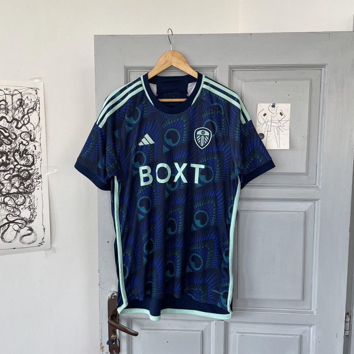 Adidas Leeds Away 2023/2024 Adidas Football Shirt Size L Size US L / EU 52-54 / 3 - 1 Thumbnail