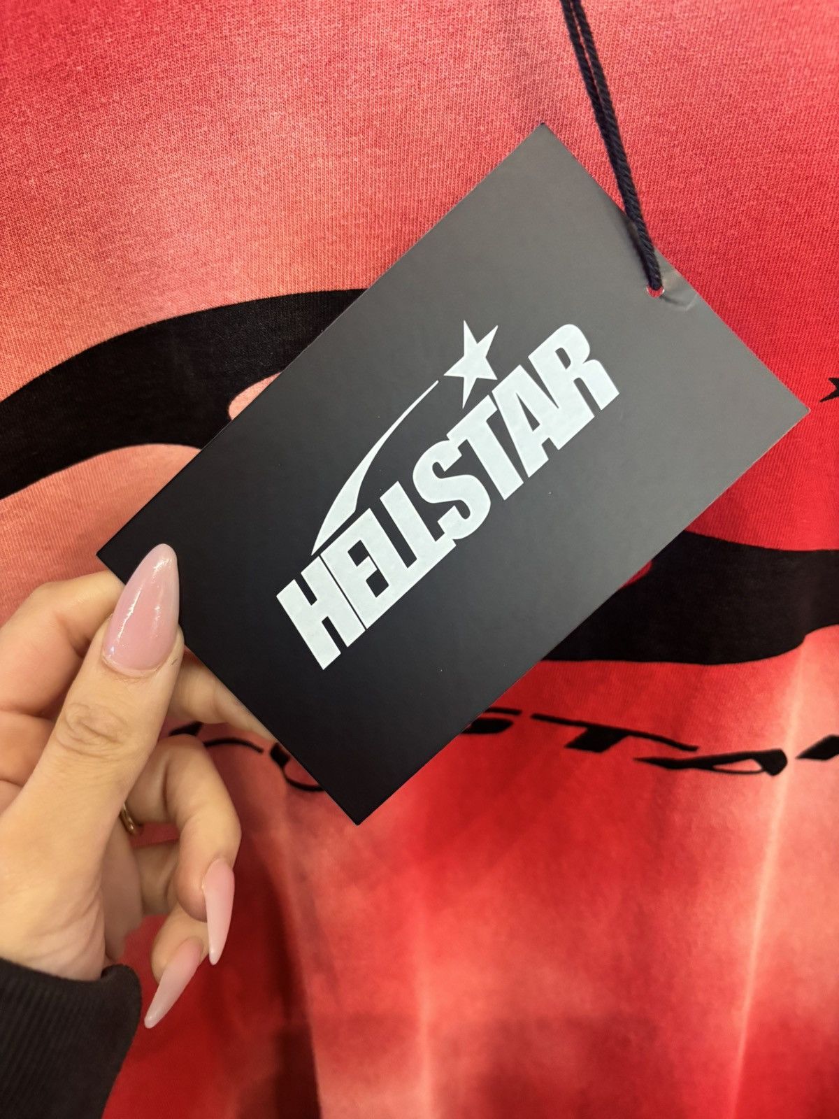HELLSTAR HELLSTAR CURSIVE RED LOGO LONG SLEEVE SIZE S Size US S / EU 44-46 / 1 - 9 Thumbnail