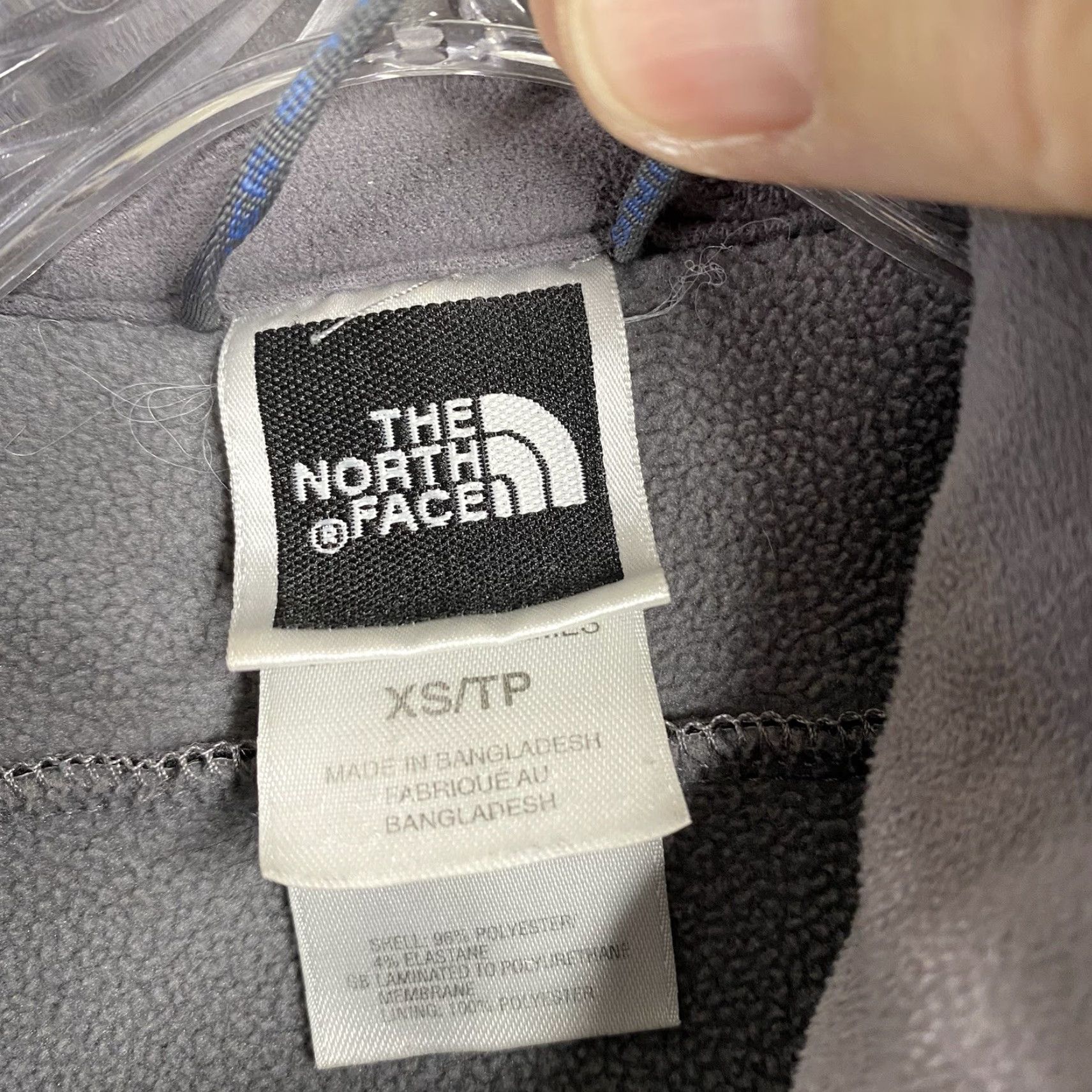 The North Face **The North Face Women's XS Black Softshell Jacket Full Zip Mock Neck** User: **The North Face Women's XS Black Softshell Jacket Full Zip Mock Neck** Size XS / US 0-2 / IT 36-38 - 3 Thumbnail