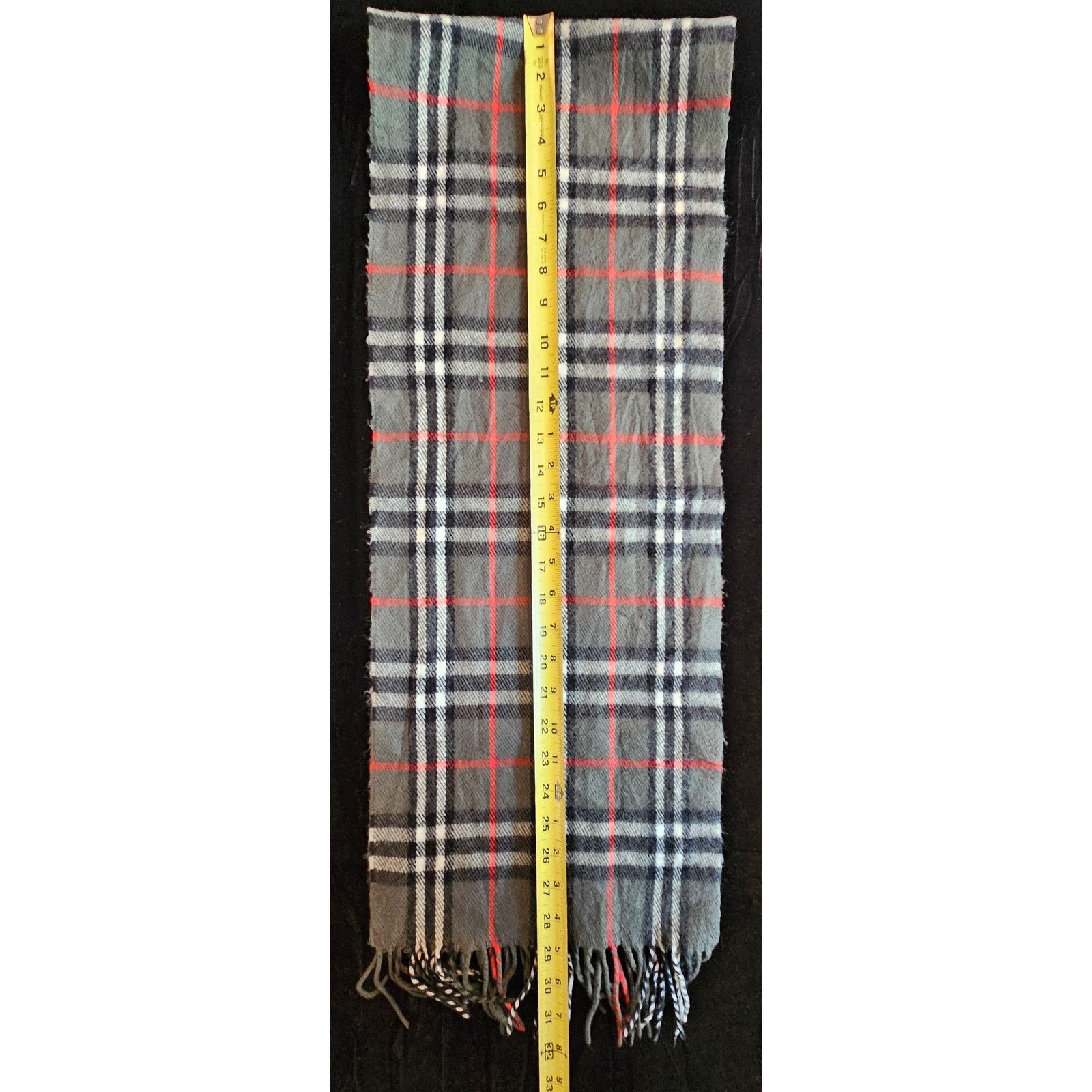 Burberry BURBERRYs of London 100% Lambswool Gray Scarf Nova Check Size ONE SIZE - 5 Thumbnail