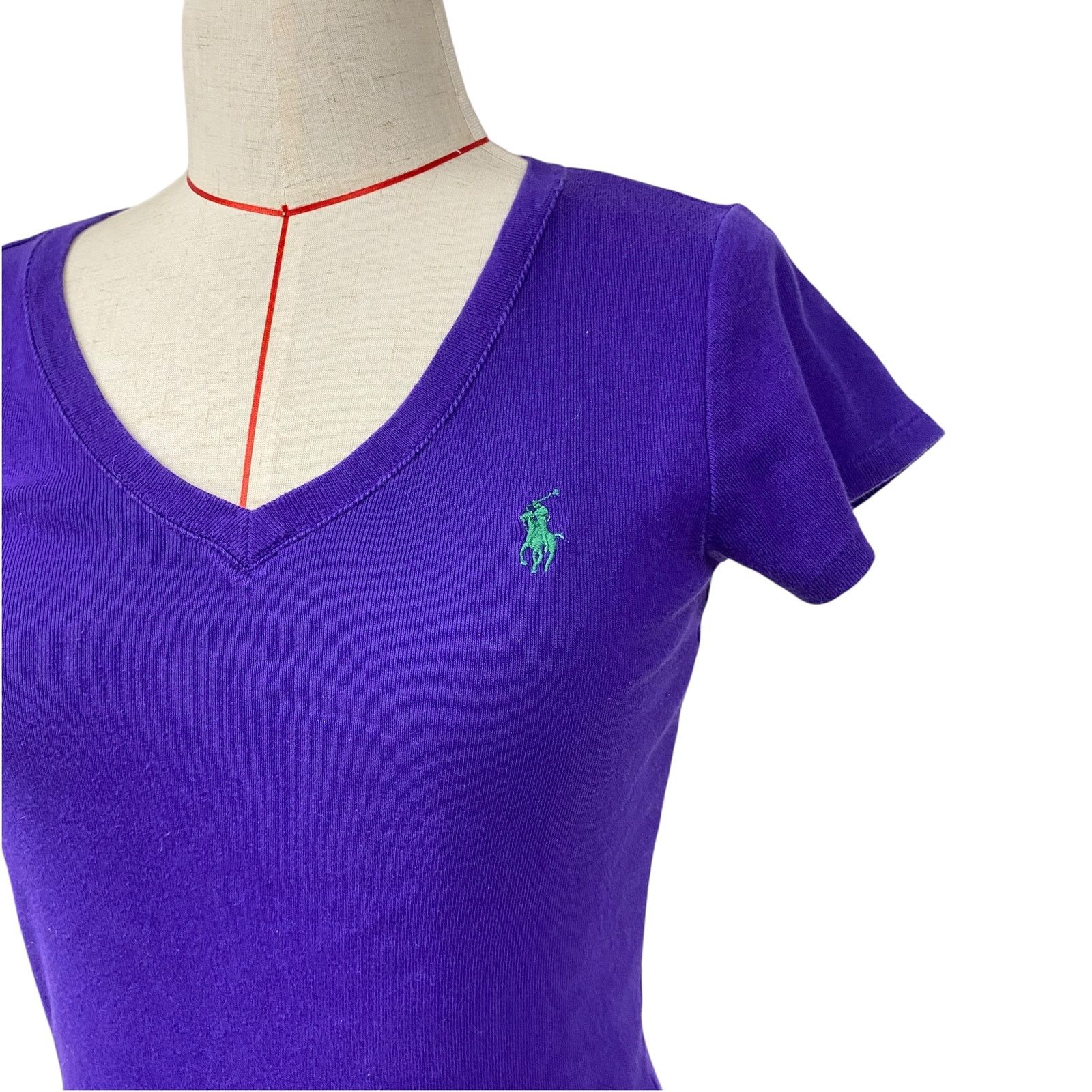 Ralph Lauren Blue Label Ralph Lauren Womens Size S Purple V Neck Blue Label T Shirt Size S / US 4 / IT 40 - 2 Thumbnail