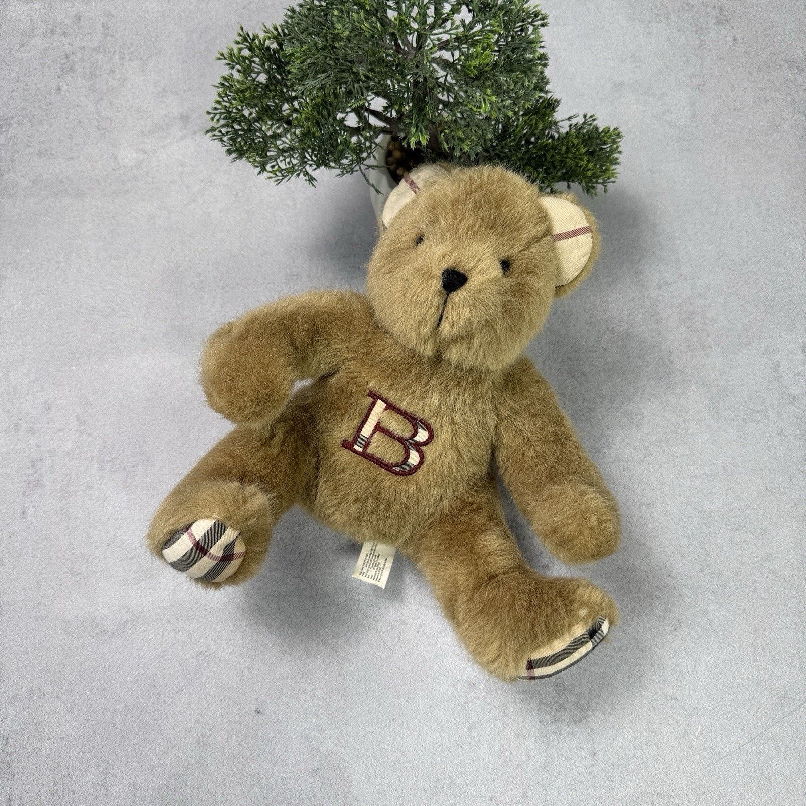 Burberry Burberry Vintage Beige Nova Check Plush Teddy Bear Size ONE SIZE - 1 Thumbnail
