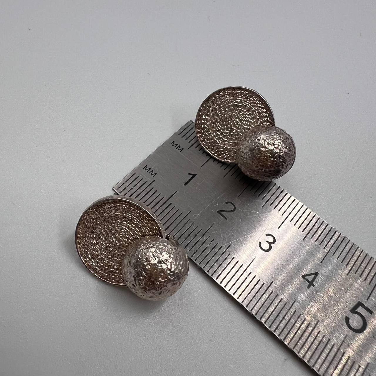 Sterling Silver Vintage Women's Jewelry 925 Sterling Silver Stud Earrings Size ONE SIZE - 8 Thumbnail