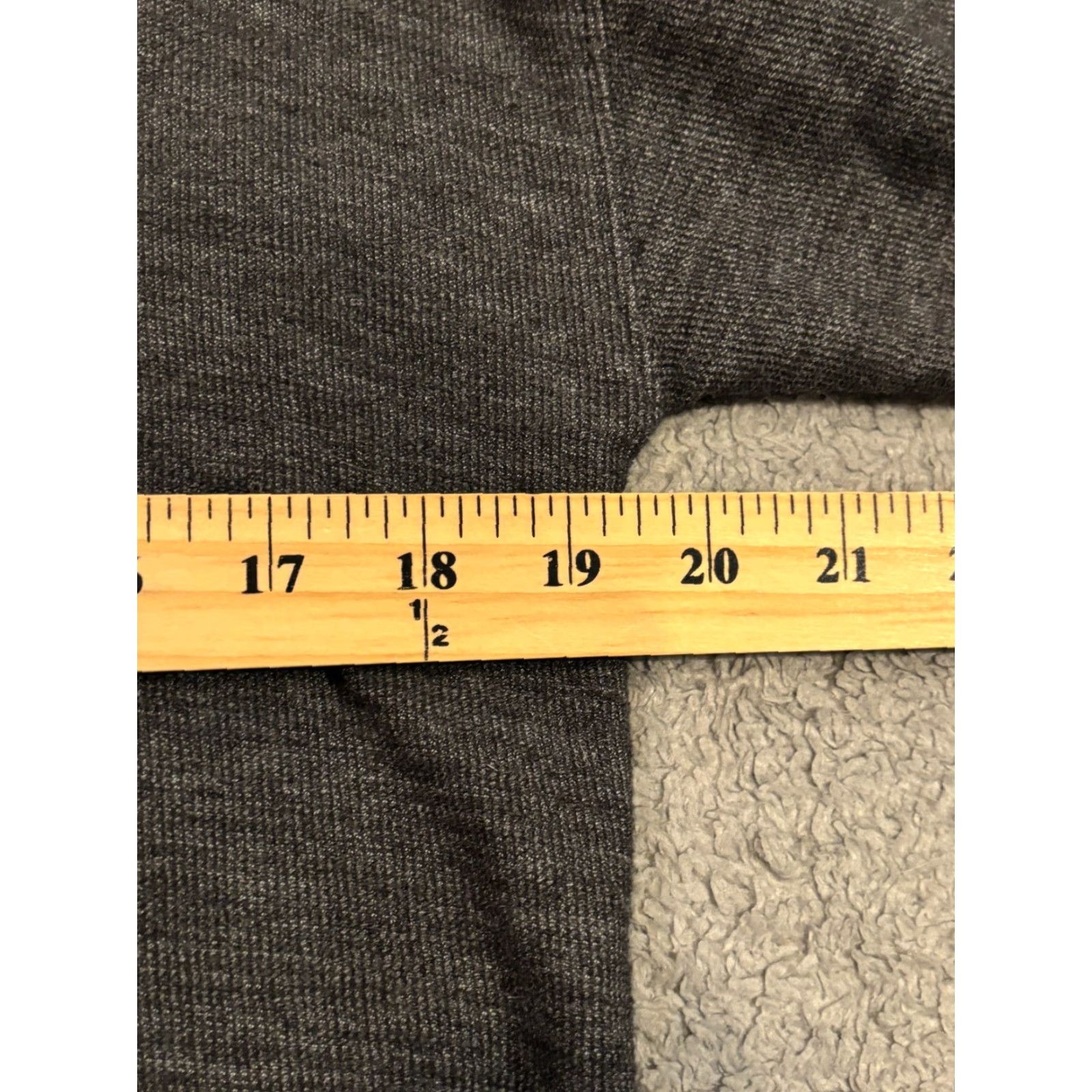 Old Navy VINTAGE Old Navy Full Zip Hooded Sweatshirt Womens XS Gray Creopped Long Sleeve Active Size XS / US 0-2 / IT 36-38 - 3 Thumbnail