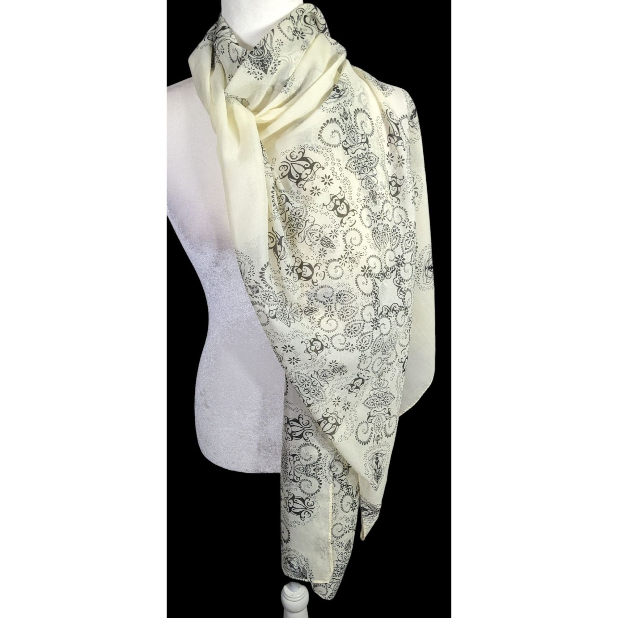 Other Eren Akesuar Paisley Print Scarf Lightweight 71"x27" Elegant Size ONE SIZE - 1 Thumbnail
