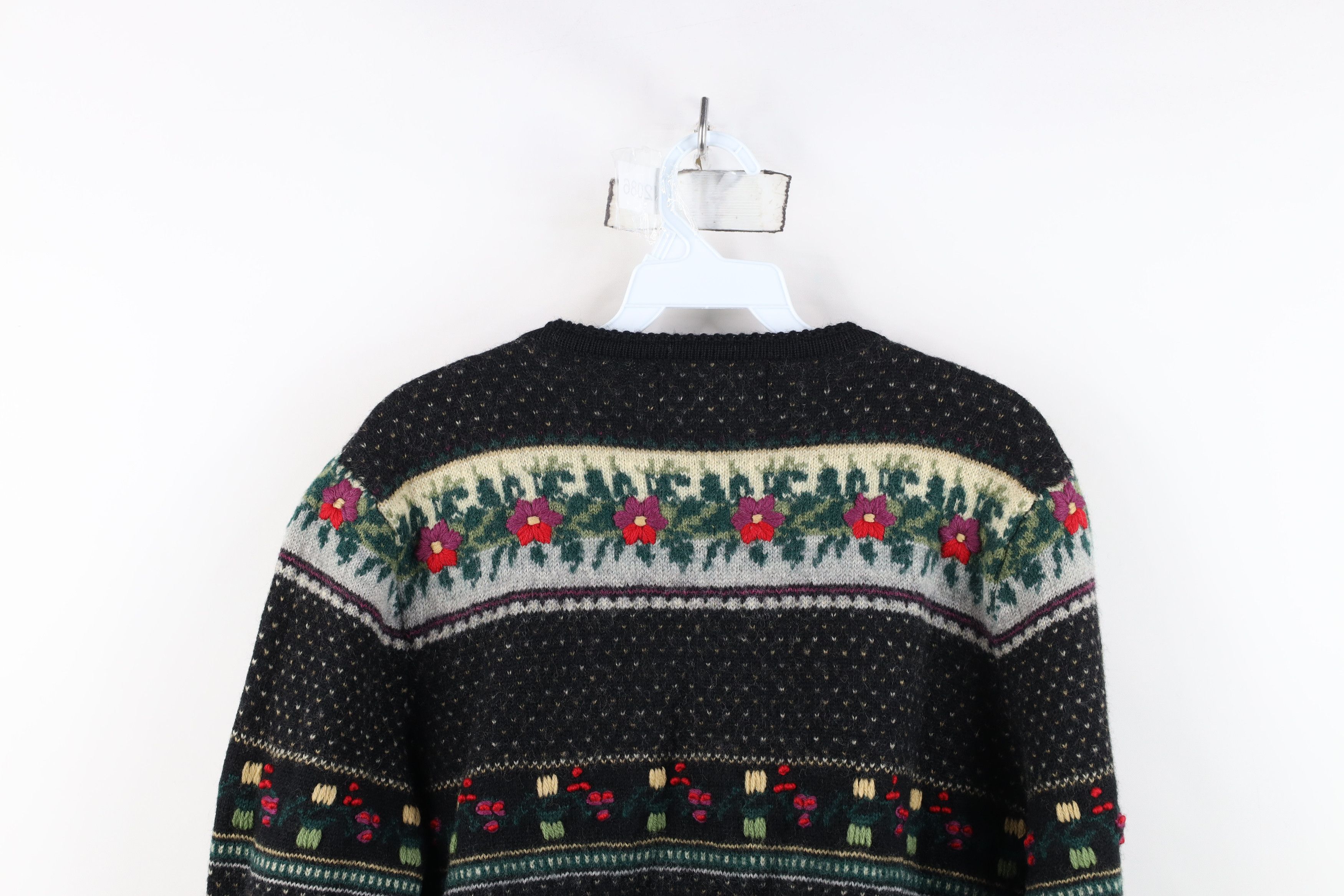 Vintage Vintage 90s Streetwear Wool Fair Isle Cardigan Sweater Size M / US 6-8 / IT 42-44 - 10 Thumbnail