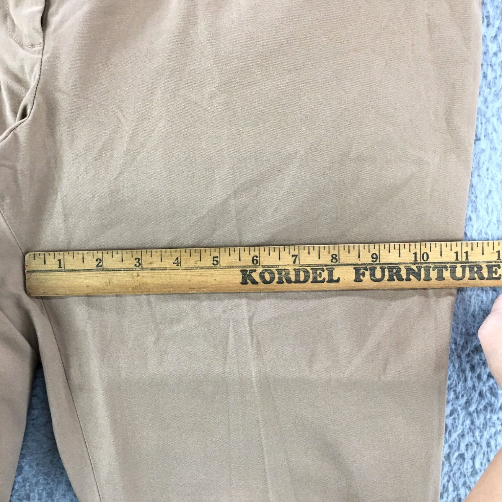 Talbots Talbots Signature Capri Cropped Pants Womens 12P Beige Mid Rise Zip Fly Casual Size 34" / US 12 / IT 48 - 6 Thumbnail