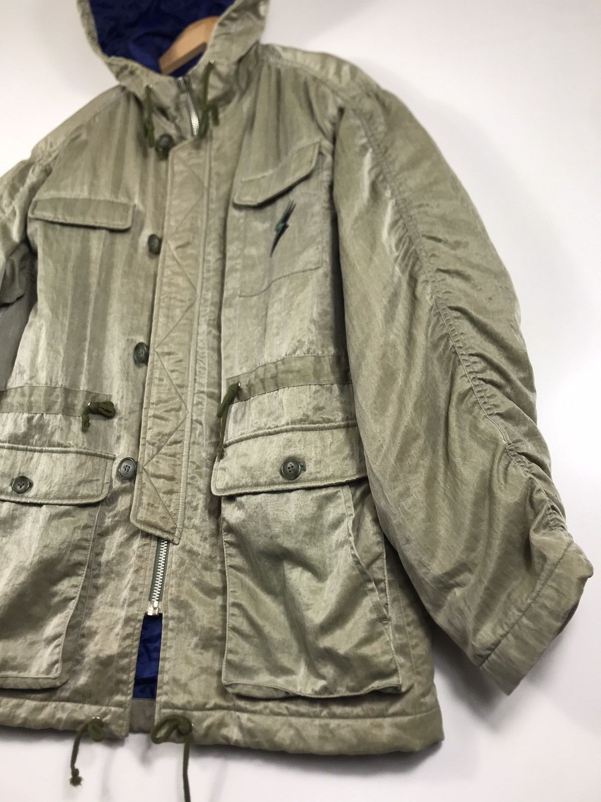Lightning Bolt × Vintage ⚡️Vintage Lightining Bolt Hooded Nylon Jacket Size US M / EU 48-50 / 2 - 3 Thumbnail