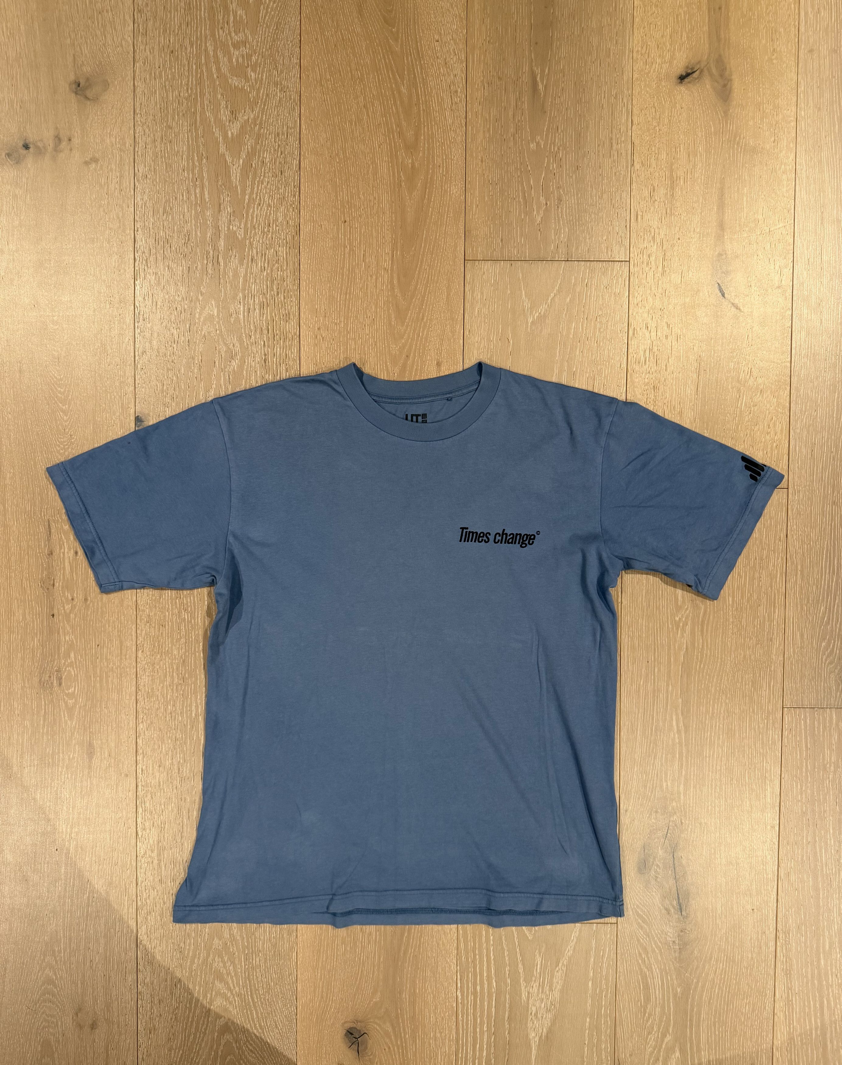 Uniqlo 💚 Uniqlo x New Order x Peter Saville Blue Factory Tee Large Size US L / EU 52-54 / 3 - 1 Thumbnail