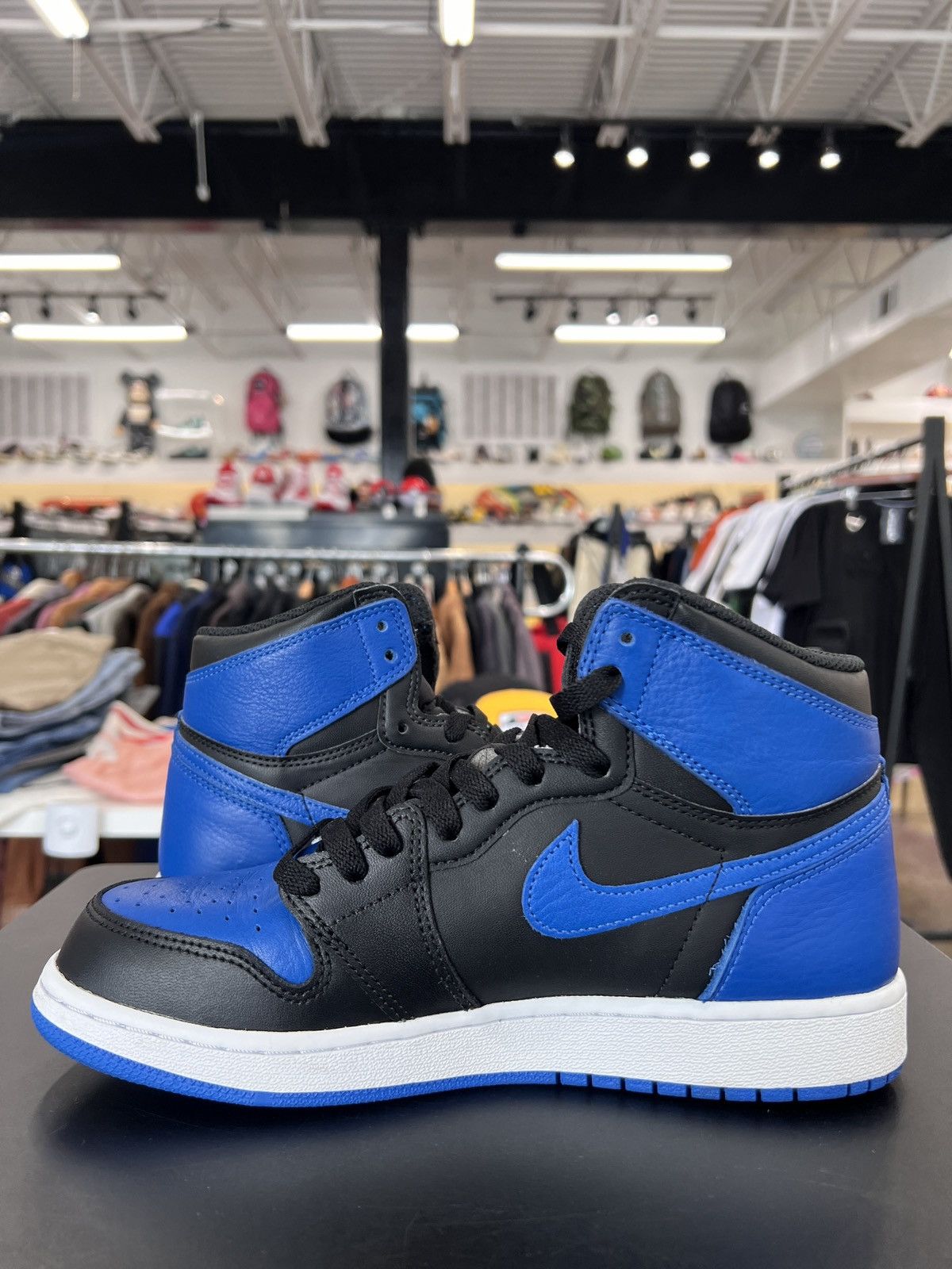 Jordan Brand Jordan 1 Royal sz. 7Y Size US 7 / EU 40 - 3 Thumbnail