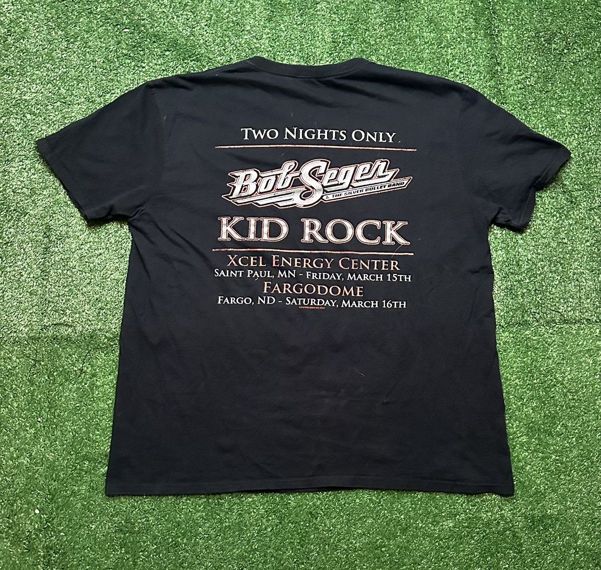 Band Tees 2013 Kid Rock & Bob Seger Tour Band Tee Shirt Size XL Size US XL / EU 56 / 4 - 4 Thumbnail