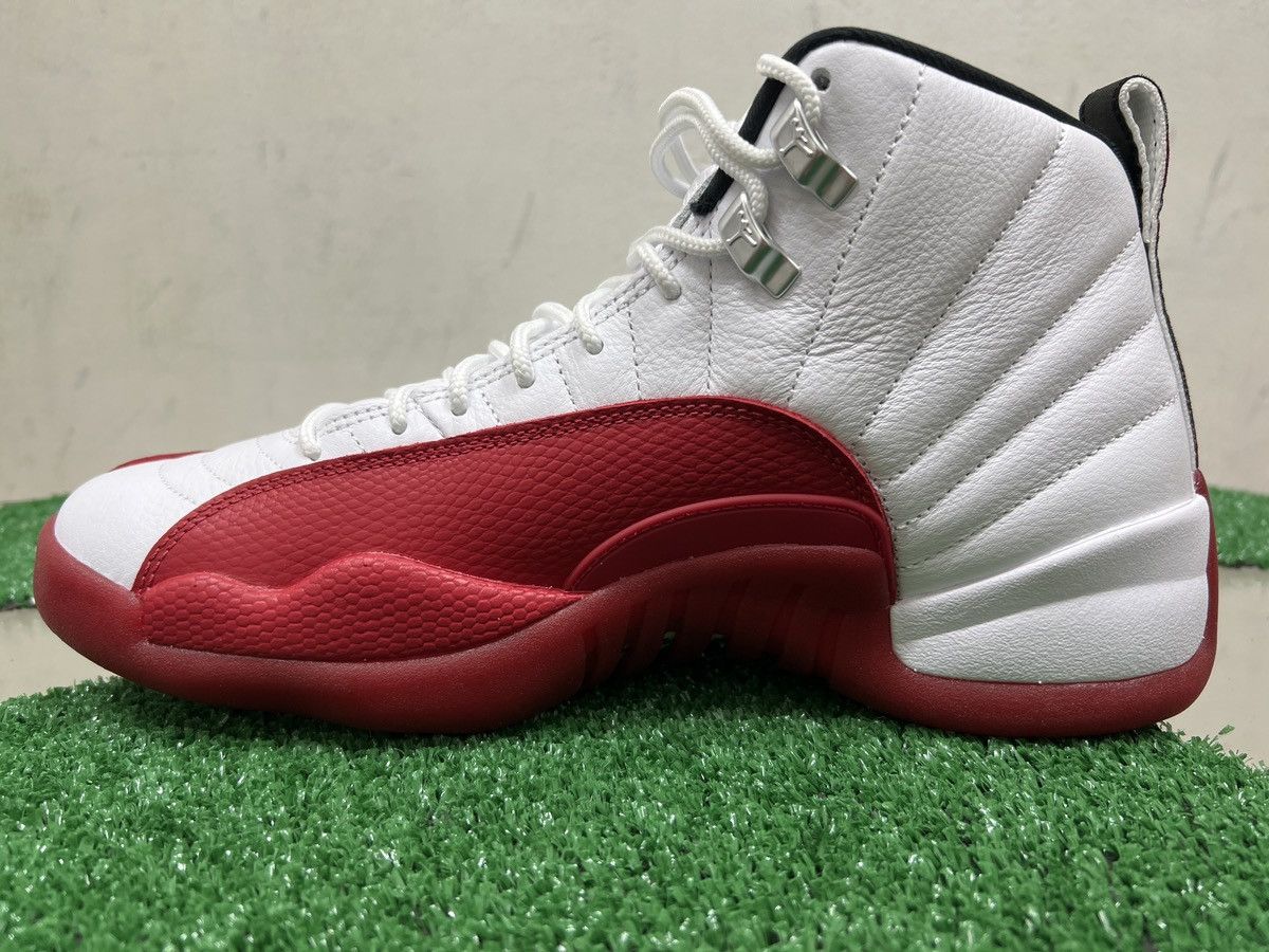 Jordan Brand Air Jordan 12 Retro White/Red Men’s size 9.5 Size US 9.5 / EU 42-43 - 2 Thumbnail