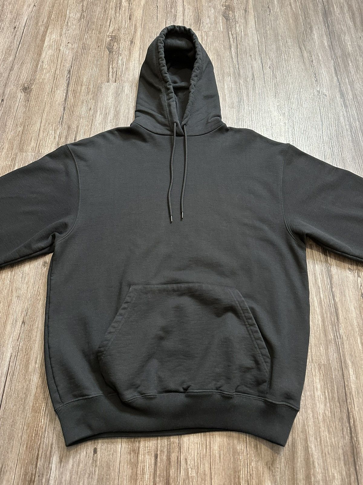 Balenciaga 🦇Balenciaga🦇 Back Logo Hoodie Size US XS / EU 42 / 0 - 10 Thumbnail