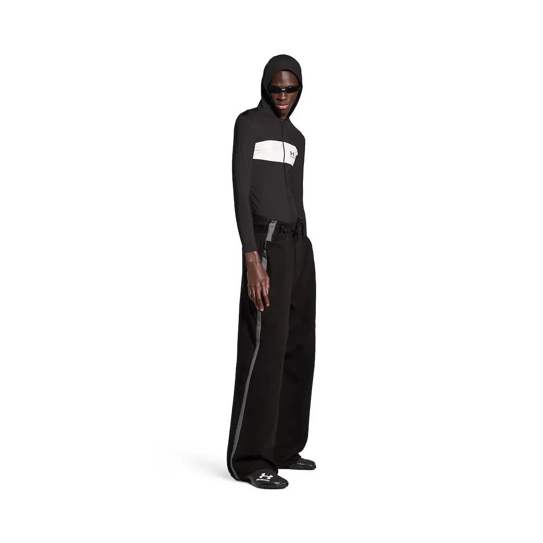 Balenciaga × Under Armour o1w1db10425 Under Armour® Sweatsuit Hoodie in Black/White Size US S / EU 44-46 / 1 - 2 Thumbnail