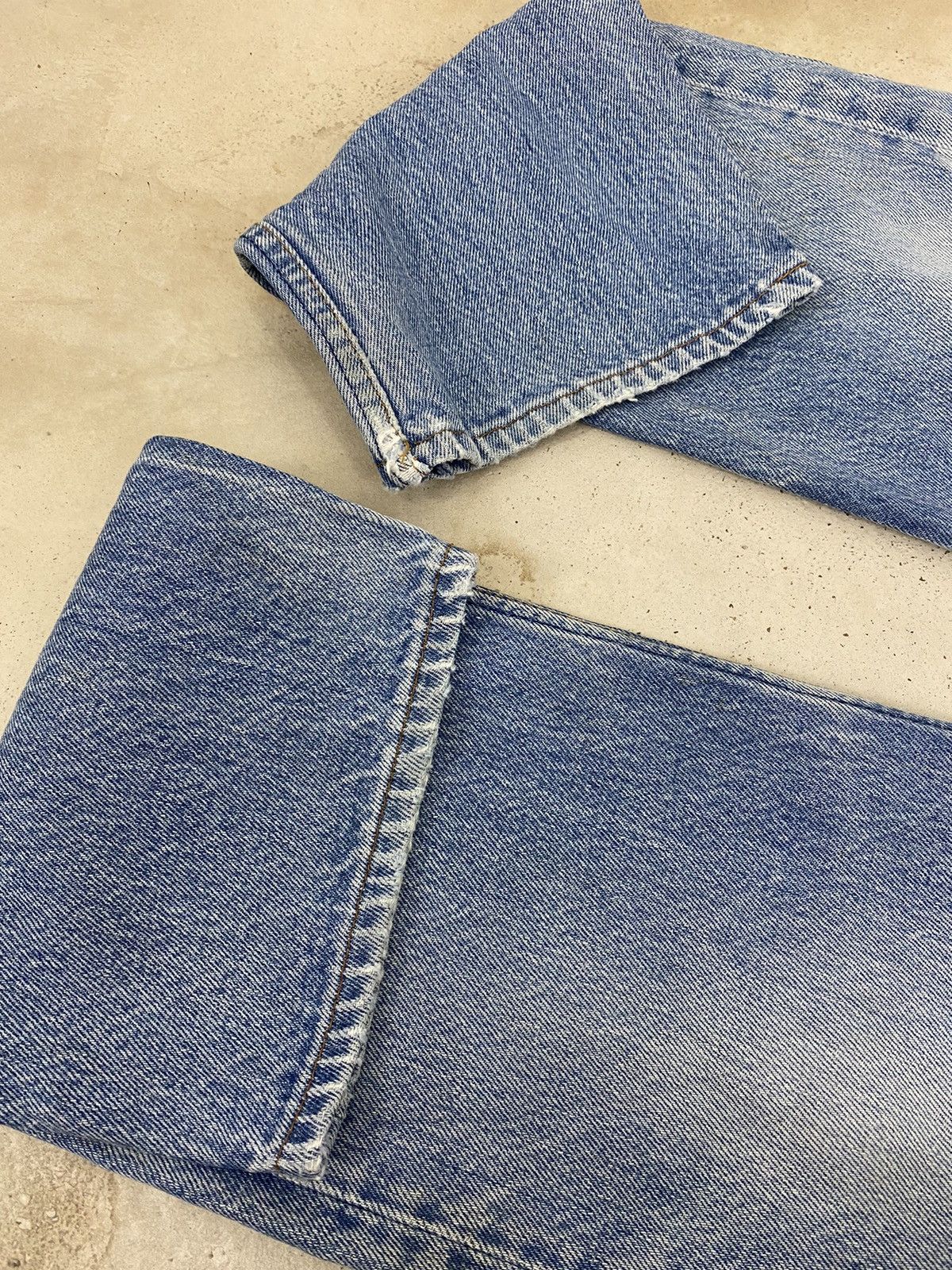 Japanese Brand × Levi's × Vintage Vintage 80s Levis 501 Denim Button Fly 546 Light Blue Size US 30 / EU 46 - 7 Thumbnail