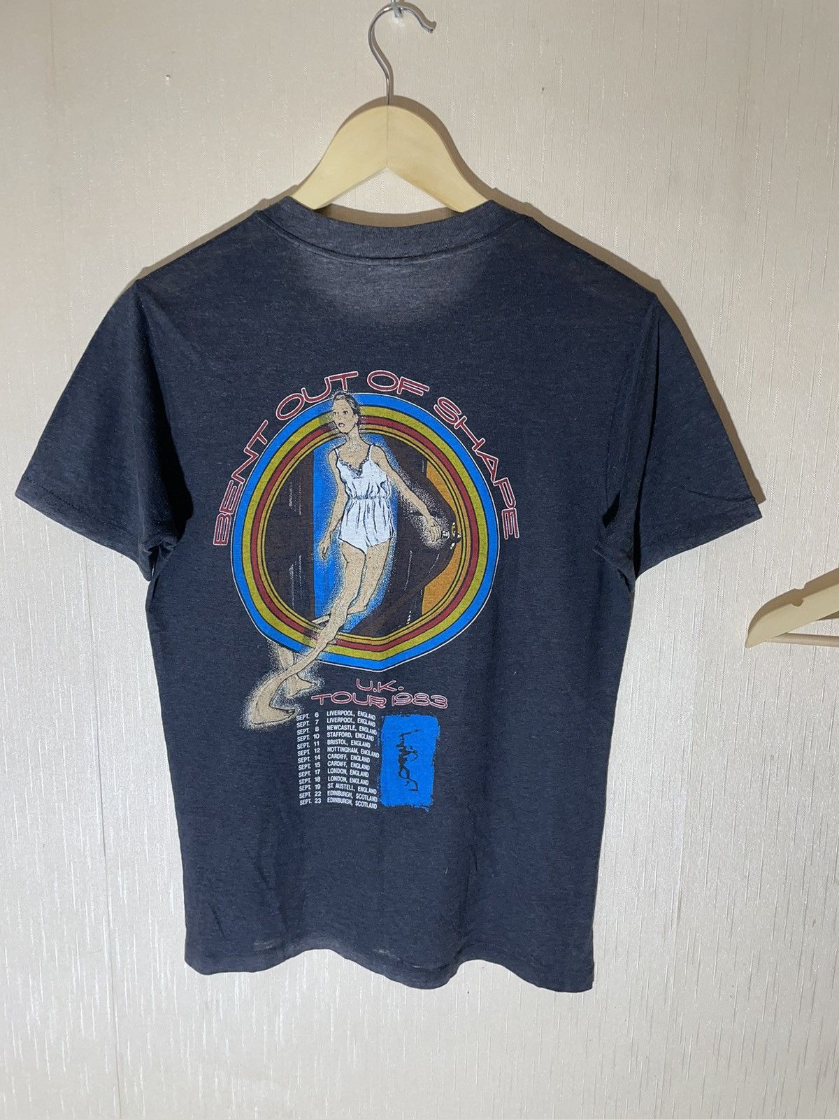 Band Tees × Vintage Rainbow 1983 RARE y2k vintage T shirt Size US S / EU 44-46 / 1 - 8 Thumbnail