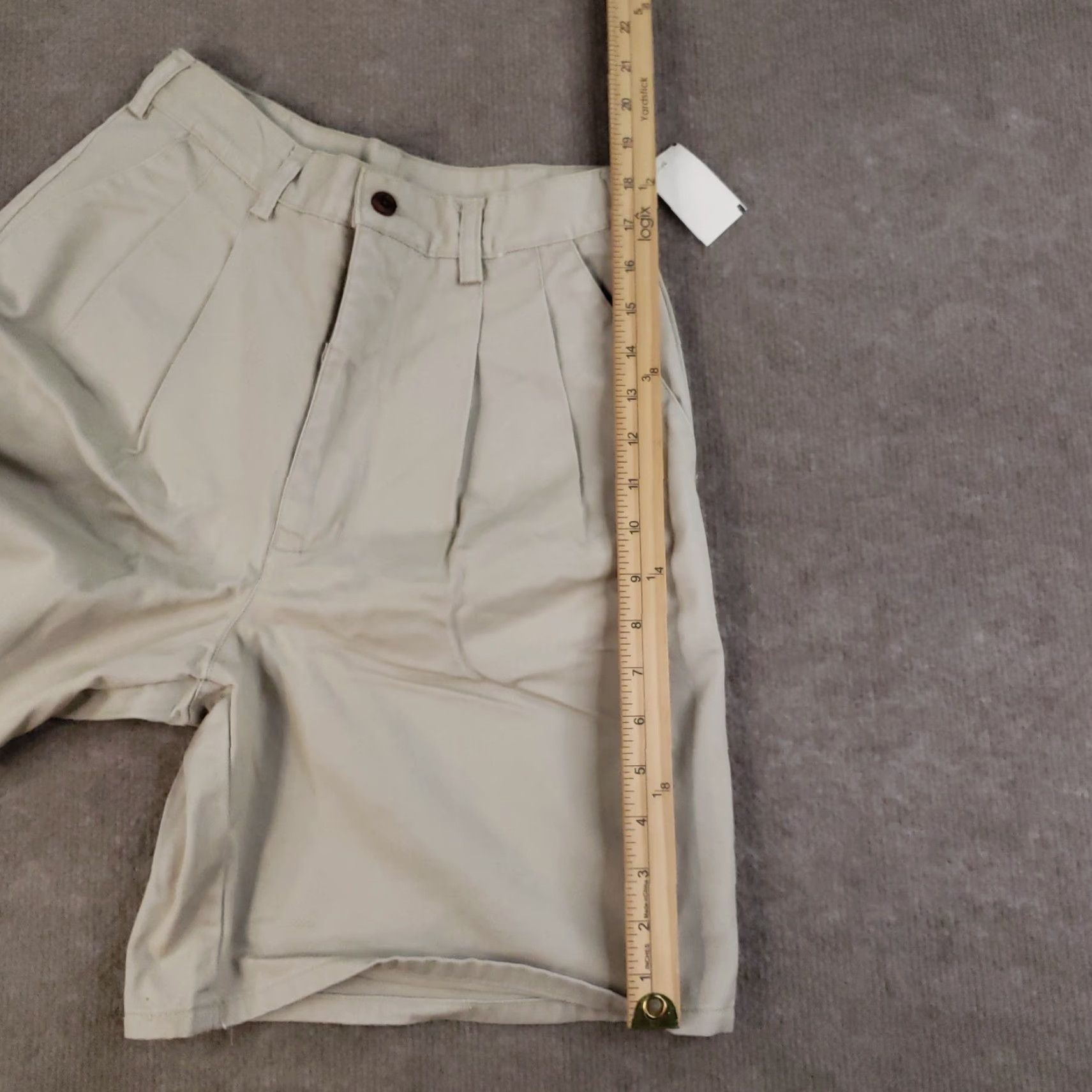 Eastern Mountain Sports Eastern Mountain Sports Shorts Womens Size 6 Beige Pleated High Rise Casual Size 28" / US 6 / IT 42 - 4 Thumbnail