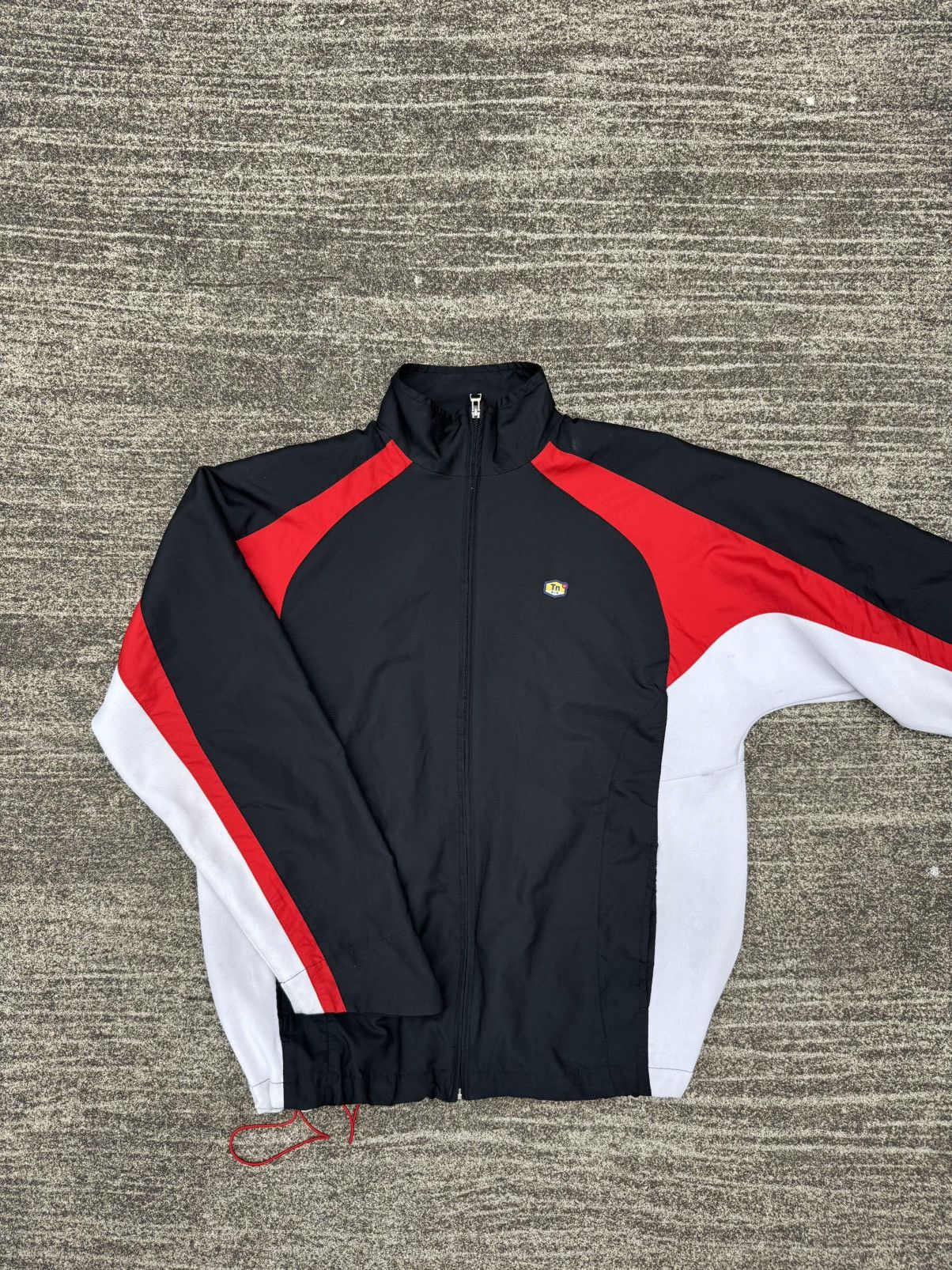 Nike Nike tn 2000’s “Vibrant red” track jacket Size US M / EU 48-50 / 2 - 2 Thumbnail