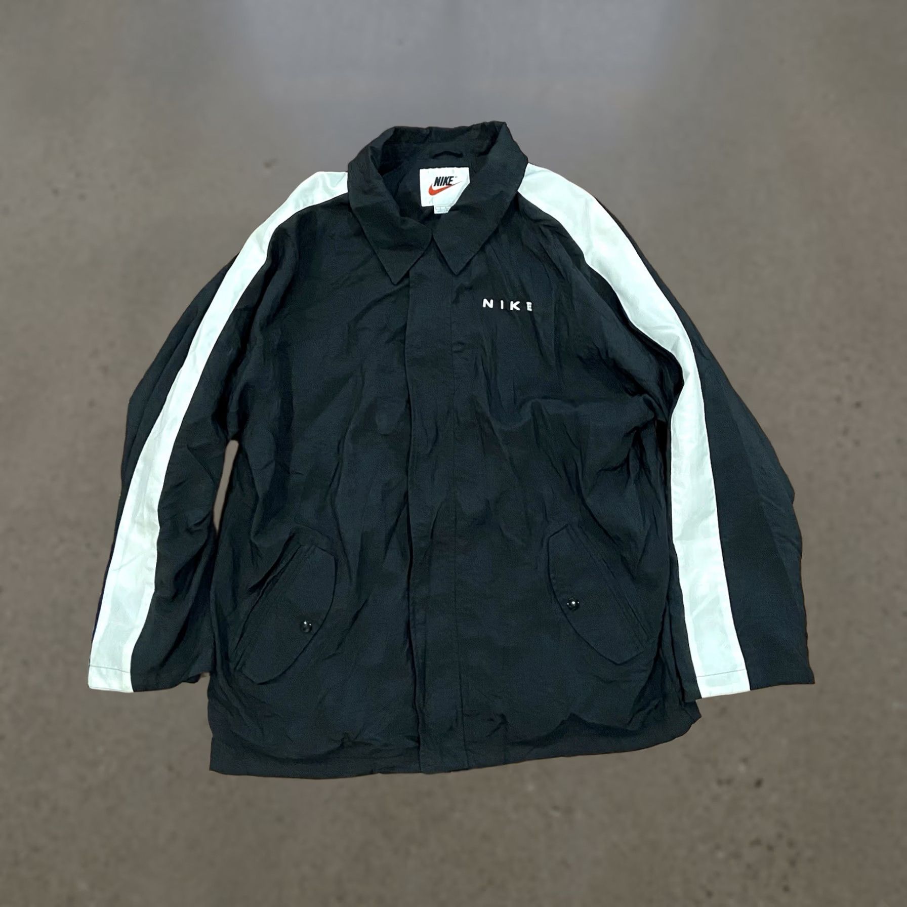 Nike VINTAGE Nike Windrunner Full Zip Windbreaker Jacket 90s Black L Adult Size L / US 10 / IT 46 - 1 Thumbnail
