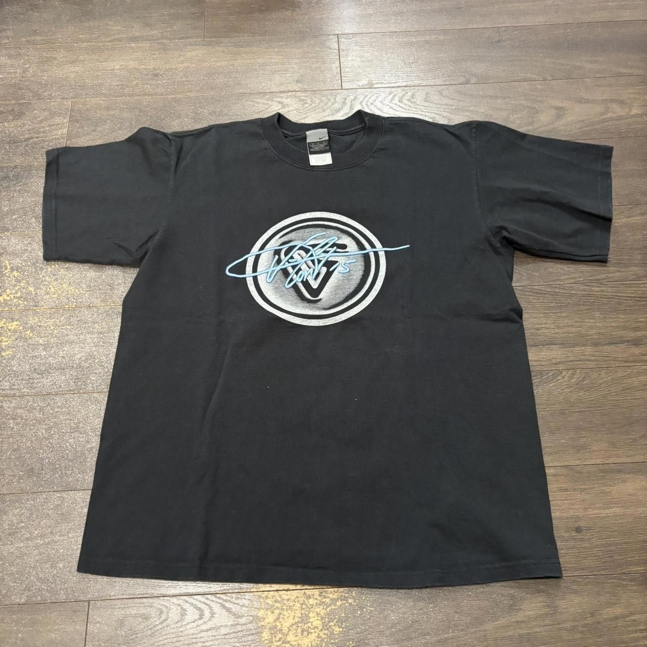 Nike Vintage rare Nike Vince Carter embroidered t shirt 00s M Size US M / EU 48-50 / 2 - 3 Thumbnail