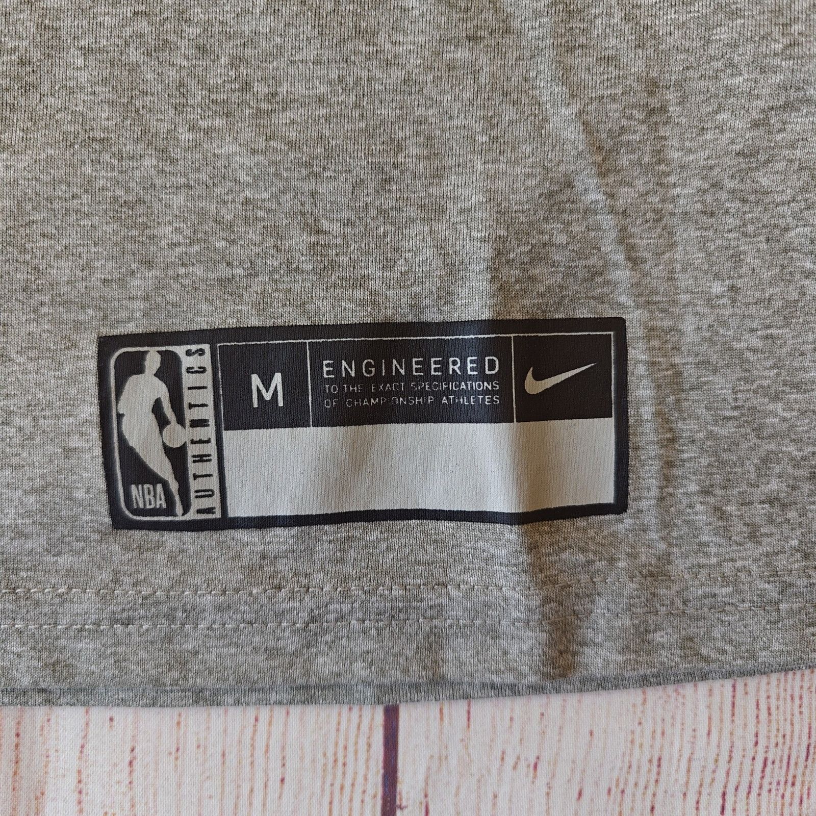 NBA NBA Sacramento Kings Basketball Nike Dri-Fit Tee sz M NWT Size M / US 6-8 / IT 42-44 - 8 Thumbnail