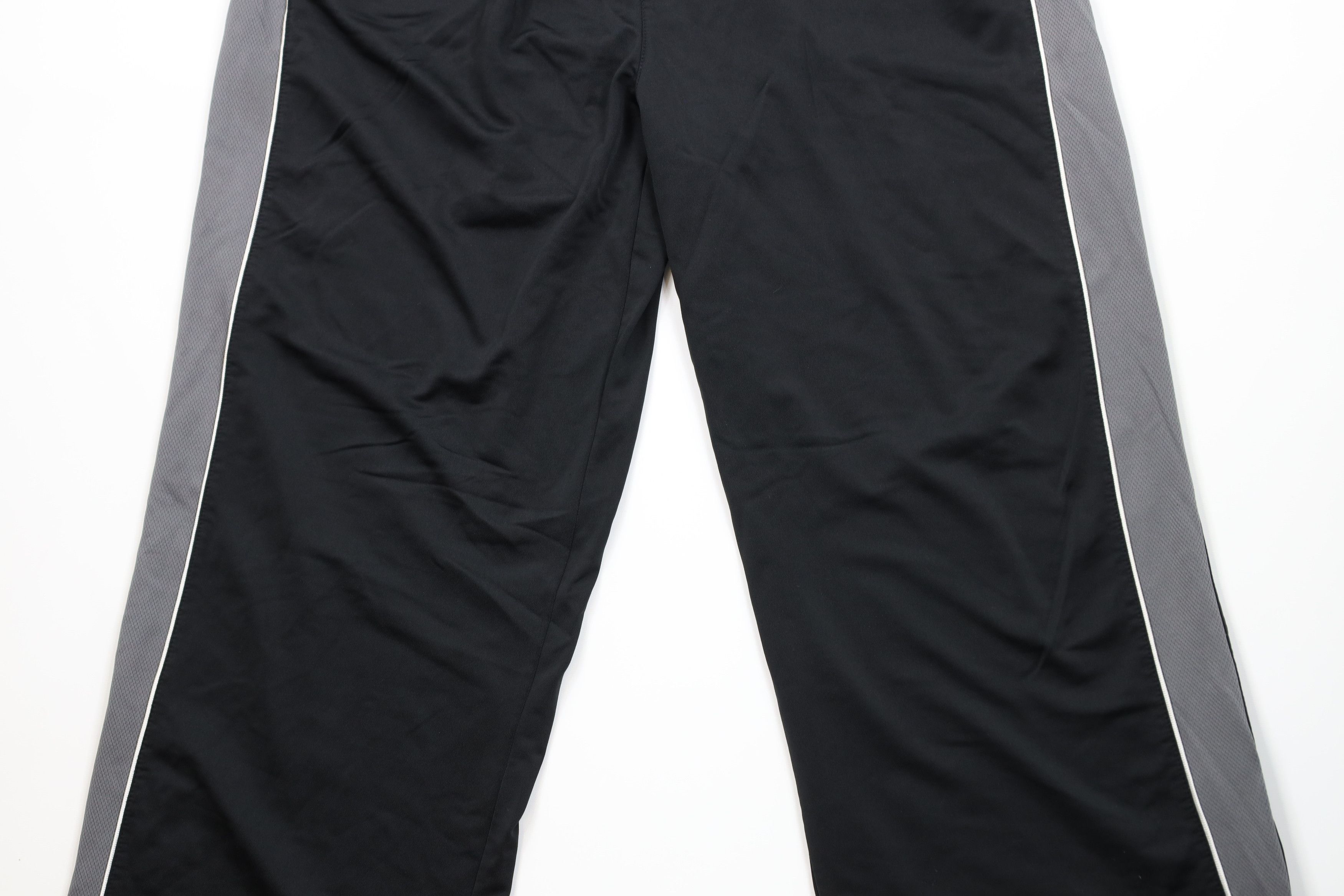 Reebok Vintage Reebok Spell Out Wide Leg Sweatpants Pants Black Size US 36 / EU 52 - 3 Thumbnail